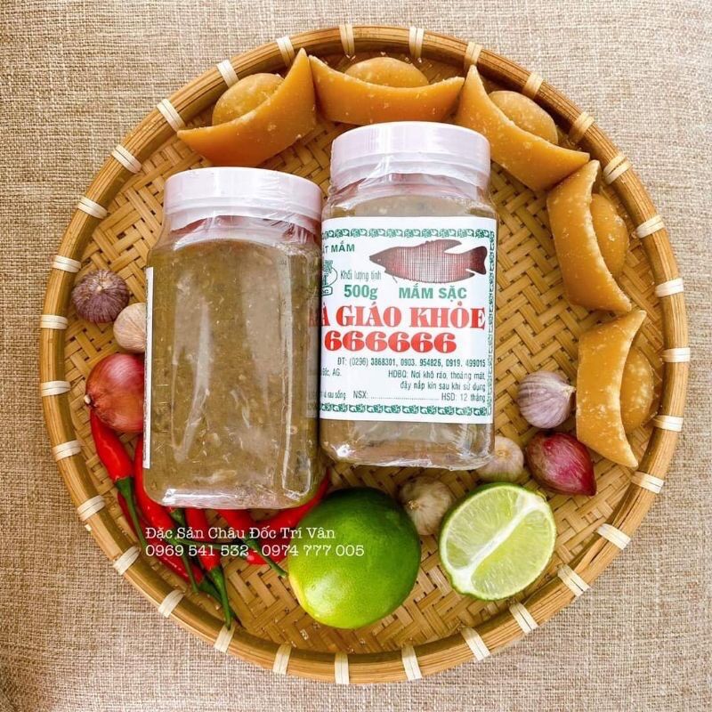 Mắm cá sặc xay sẵn hiệu Bà Giáo Khỏe hủ 500gr