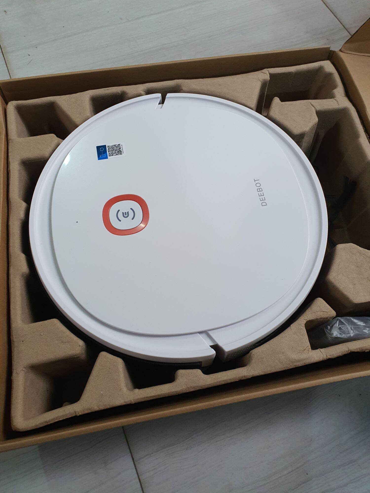 Robot hút bụi Ecovacs U2  lau hút 2 trong 1