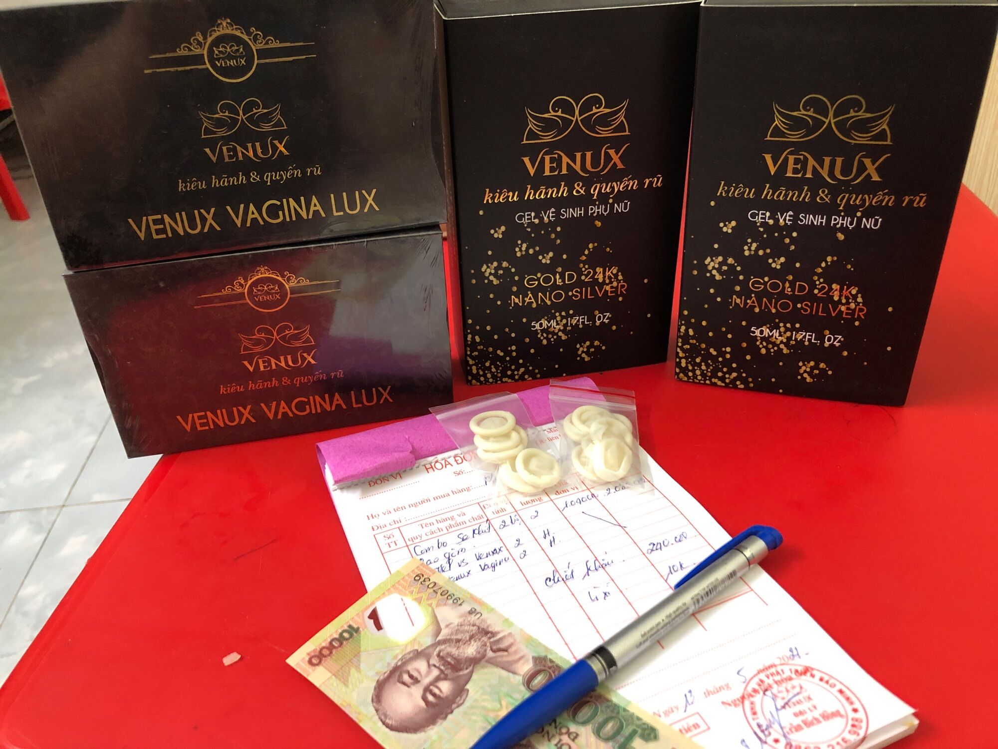 Sản phẩm khít, hồng, thơm Venux