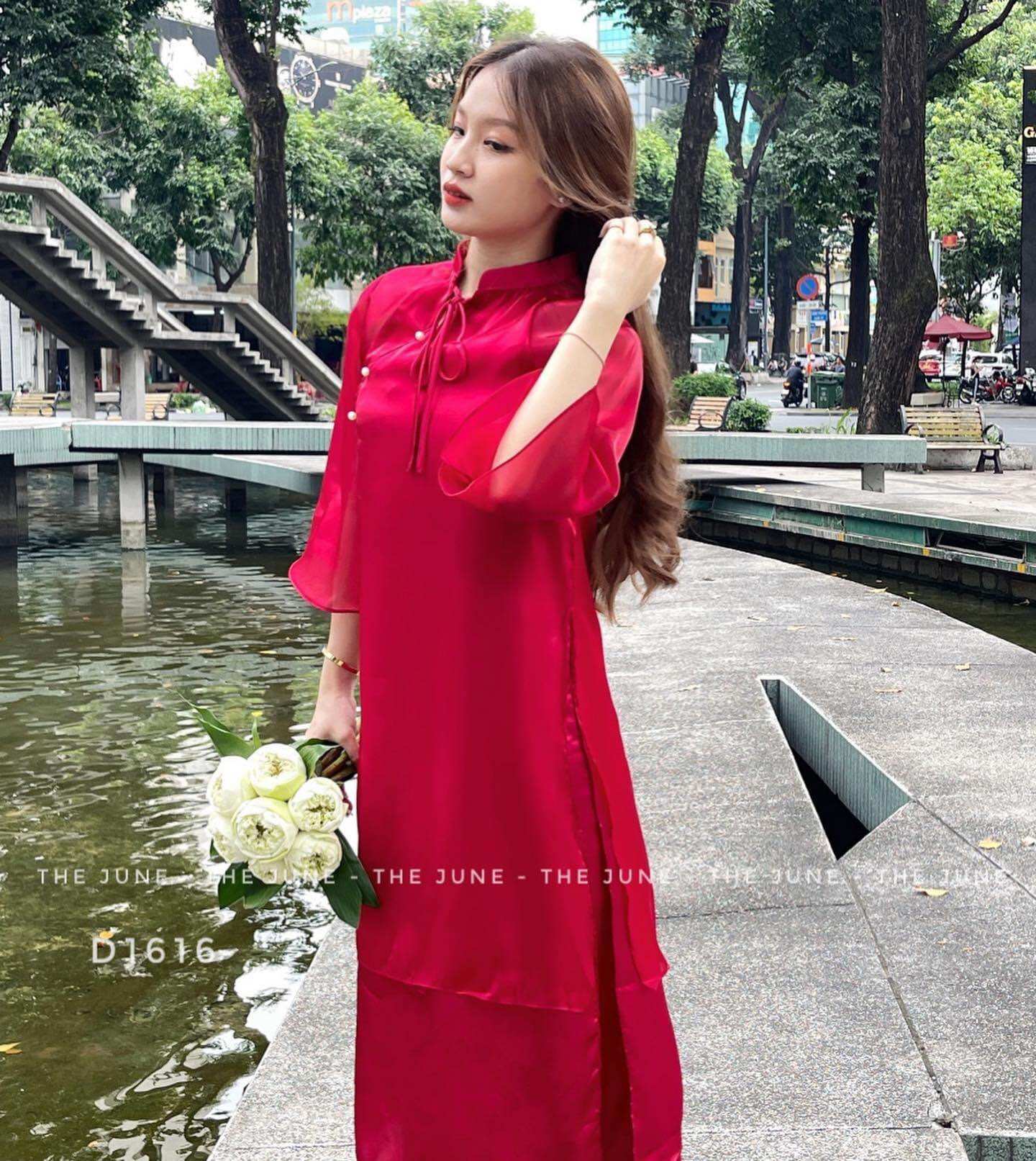 Áo Dài Cách Tân Tết 2024
