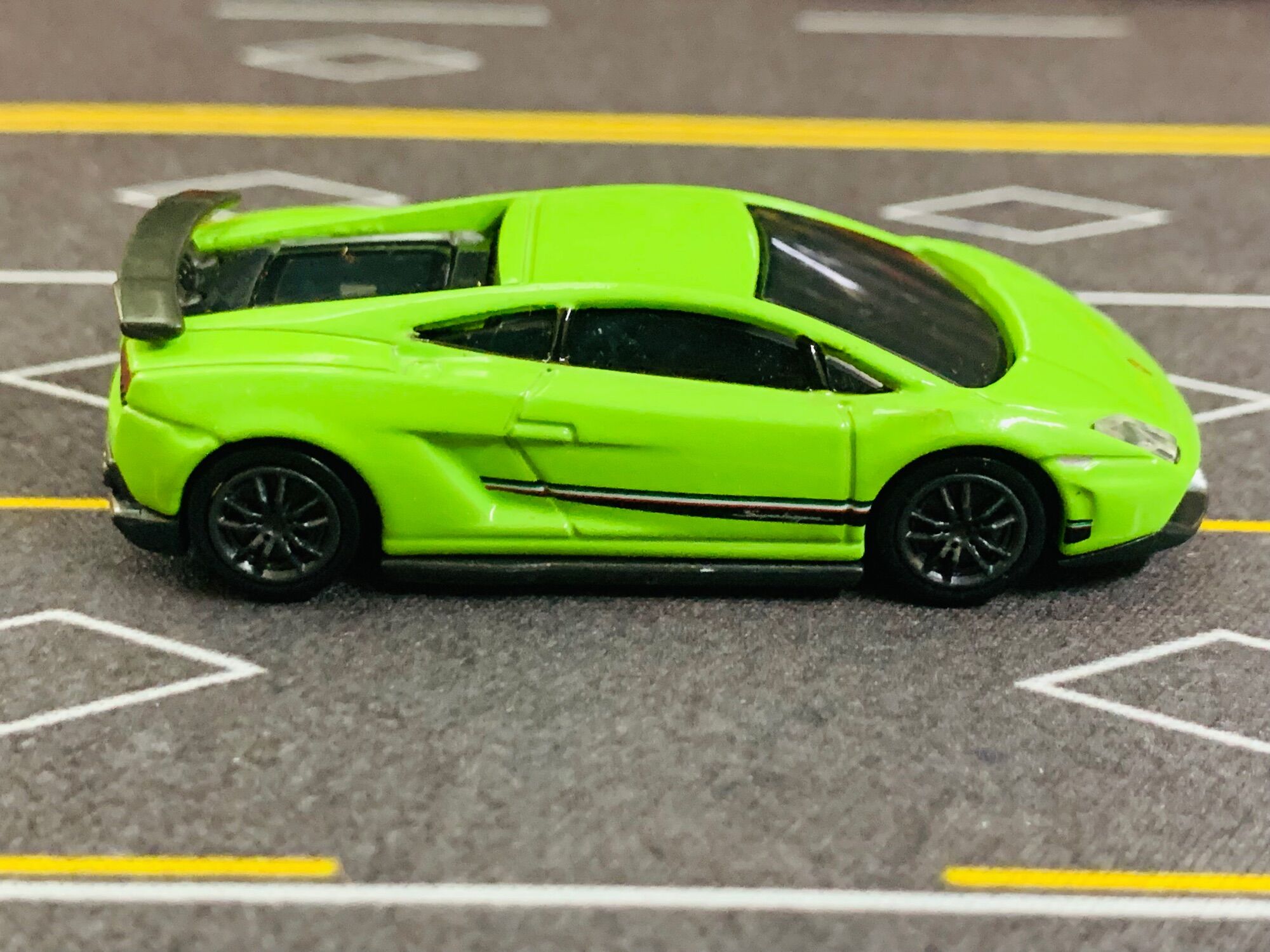 Hobby Store xe mô hình Tomica Lamborghini Gallardo Xanh