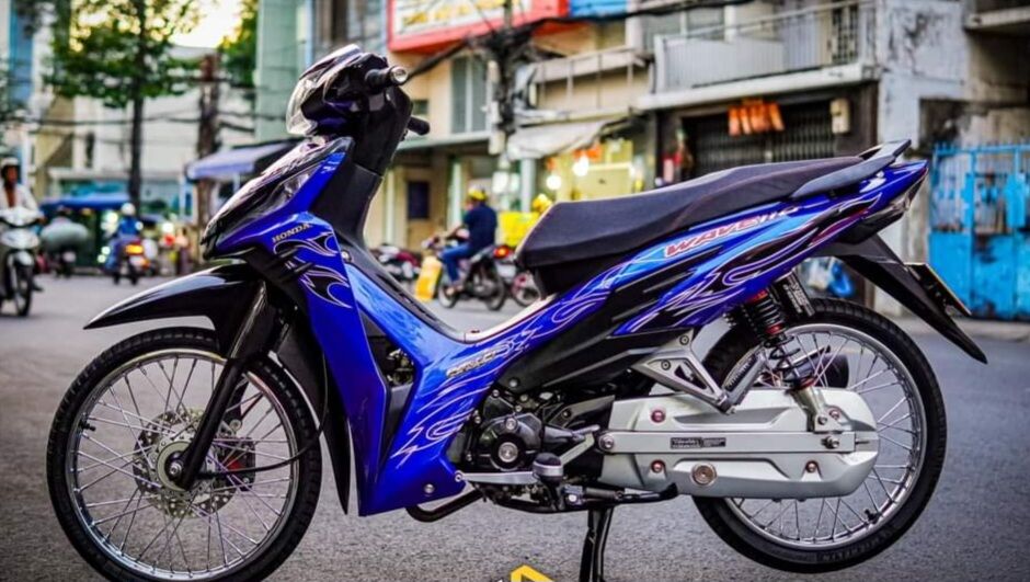 Tem lửa dán xe Wave Rsx 2014- 2023 . Tem lửa 3 lớp cực chất