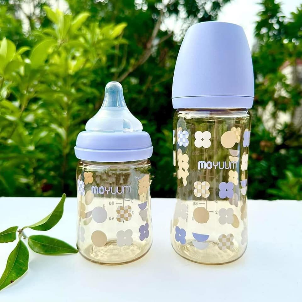 Bình sữa moyuum cỏ 4 lá Tím 170ml/270ml cho bé