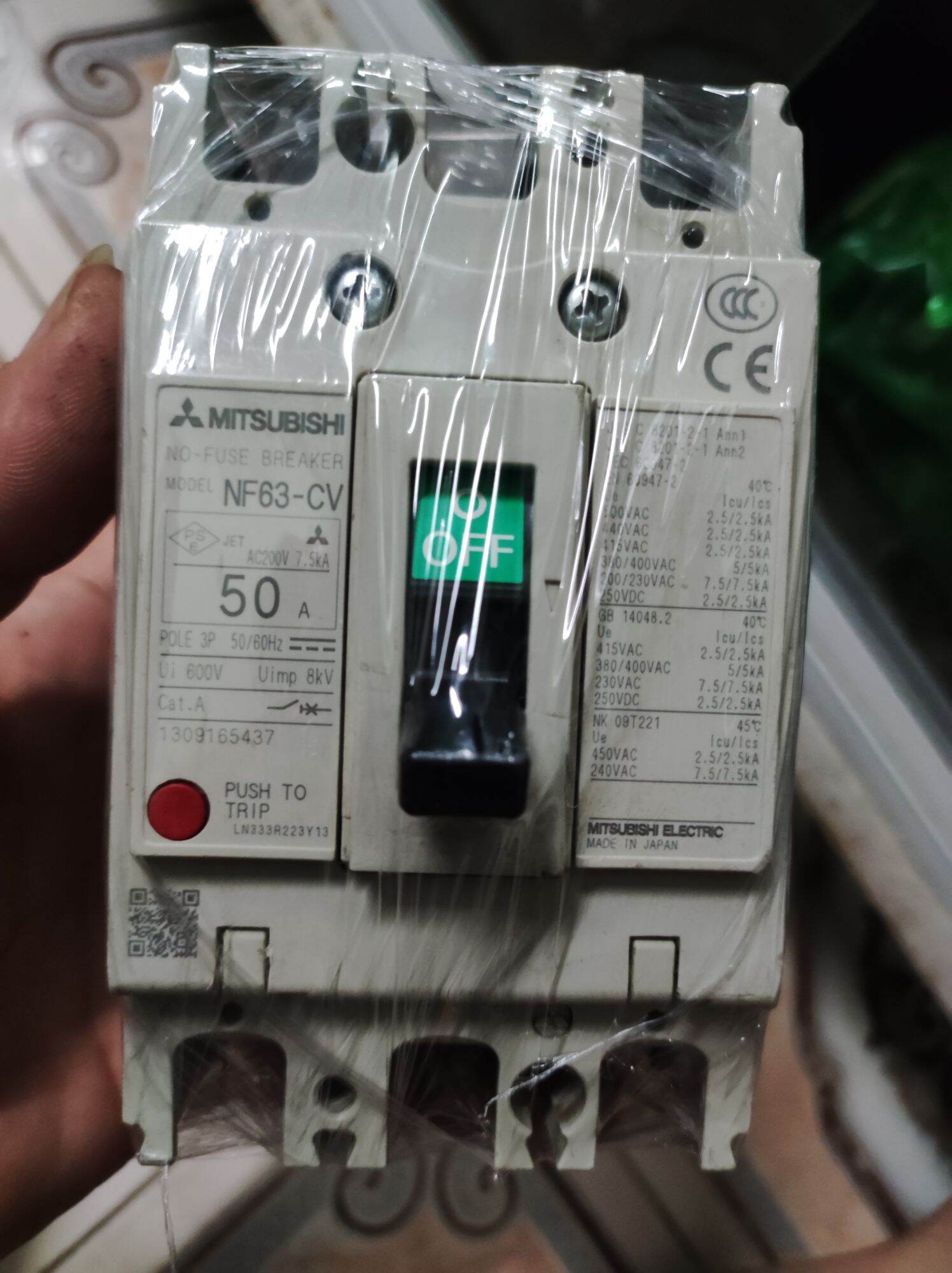 Mccb 50a 3pha mitsubishi japan tháo tủ nhật bản.