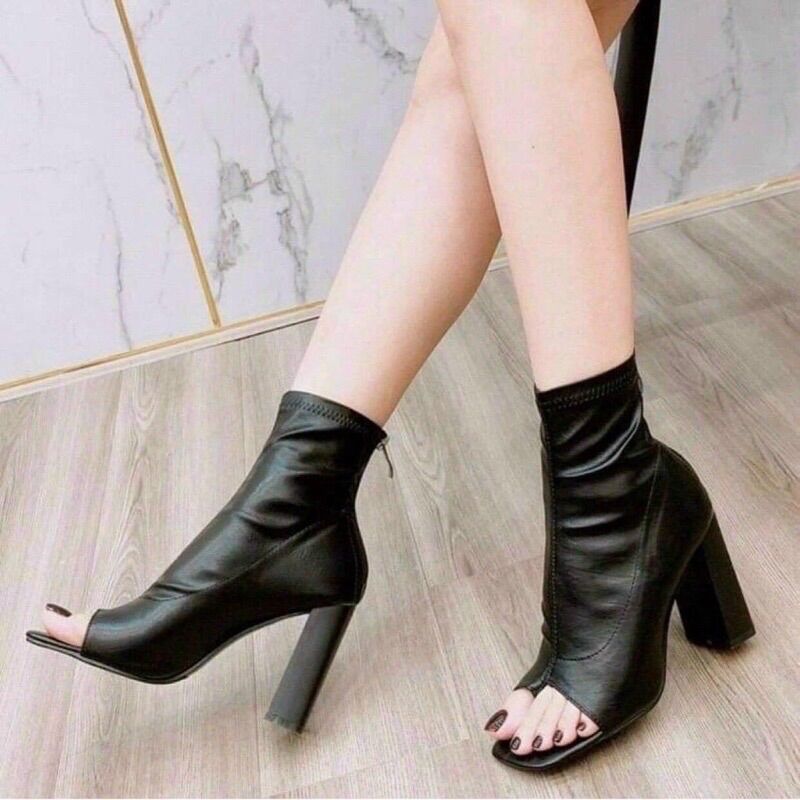 Giày bốt nữ cao gót xỏ ngón hở mũi thời trang - Bốt Lửng Hở Mũi Da Lì Cao 8 phân Có kéo