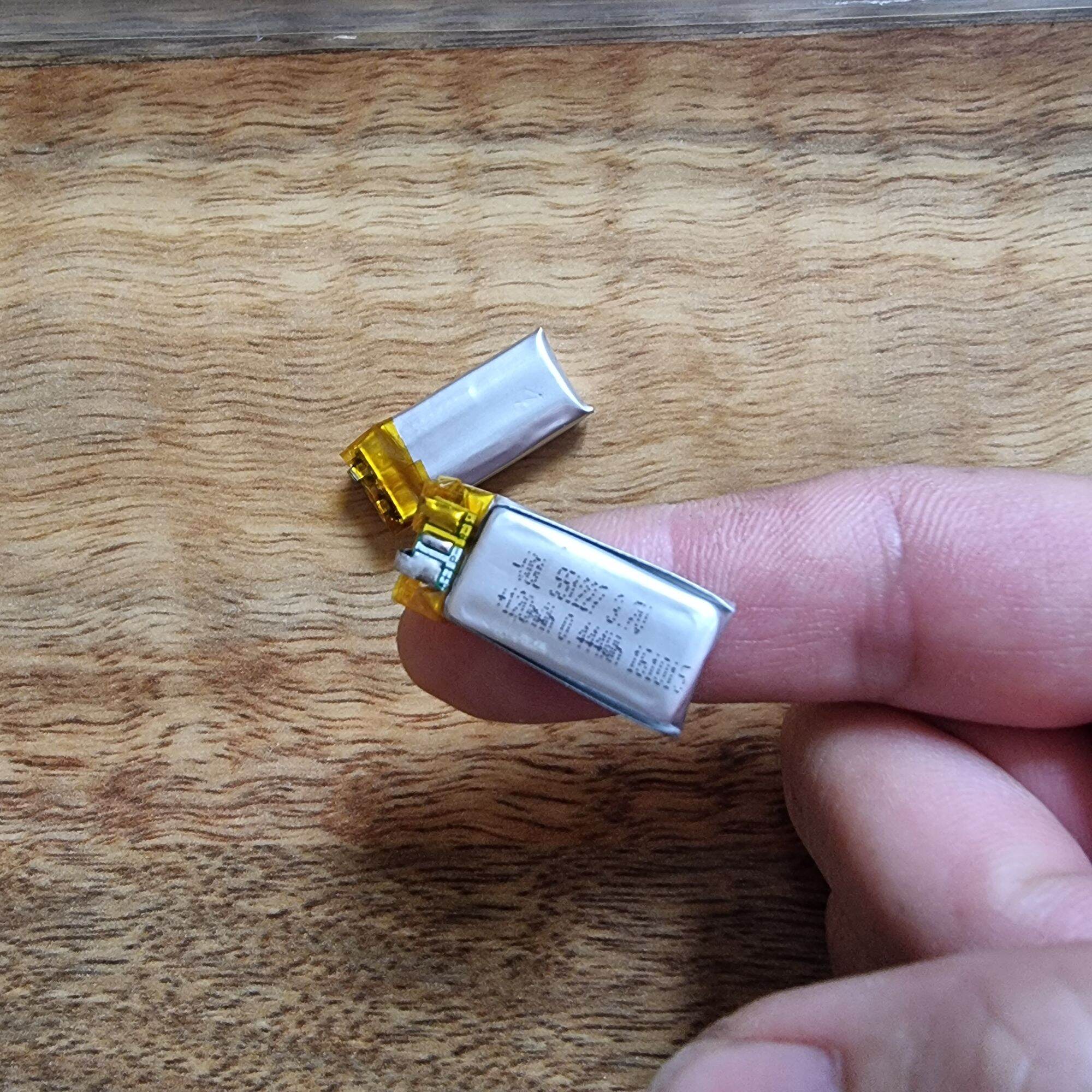 Pin Lithium Polymer 551227 có mạch bảo vệ / 3.7v  120mah (mới tồn kho)