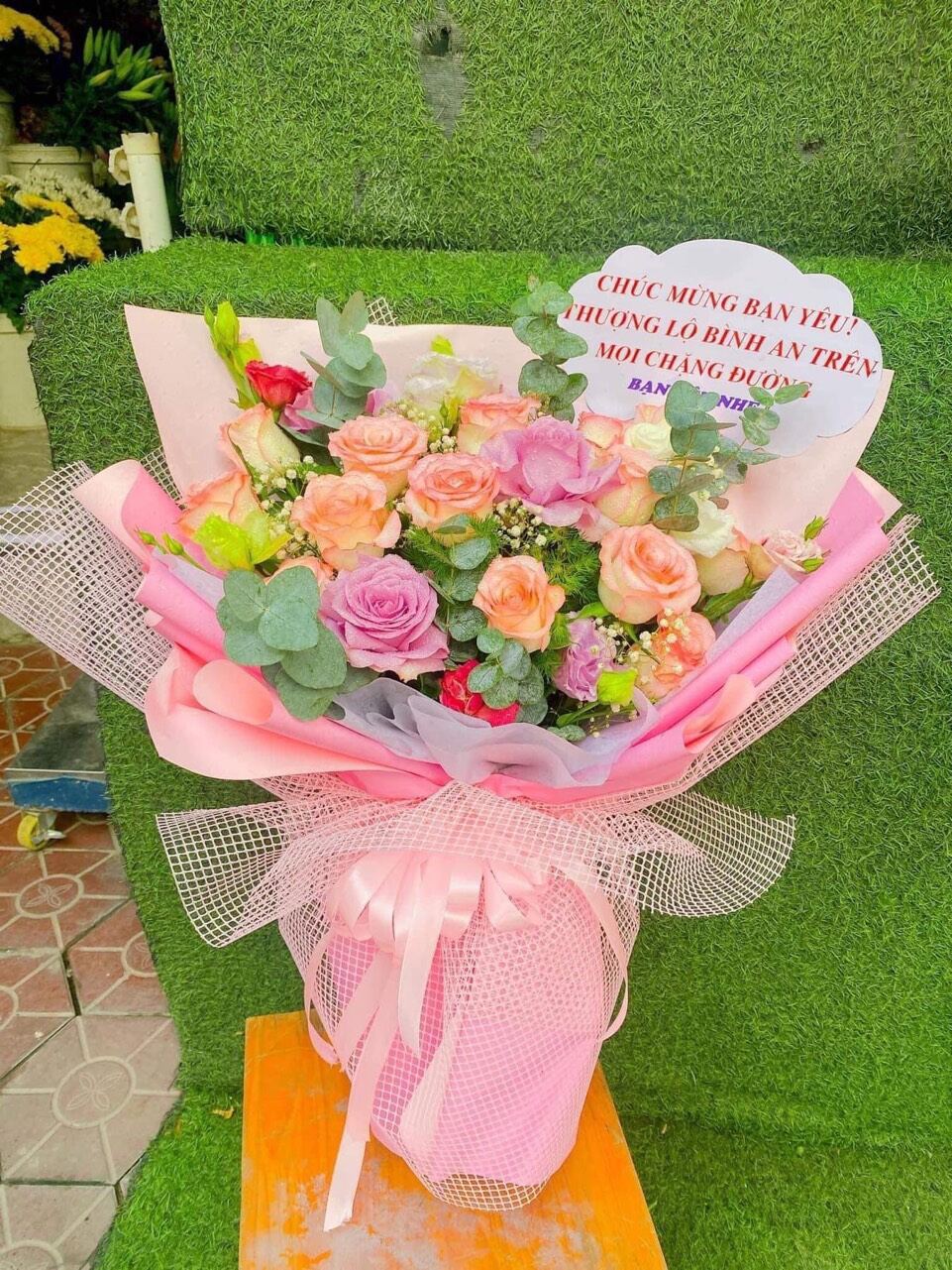 CUỘN LƯỚI Ô VUÔNG CÁC MÀU KT 50CM * 5 YARD