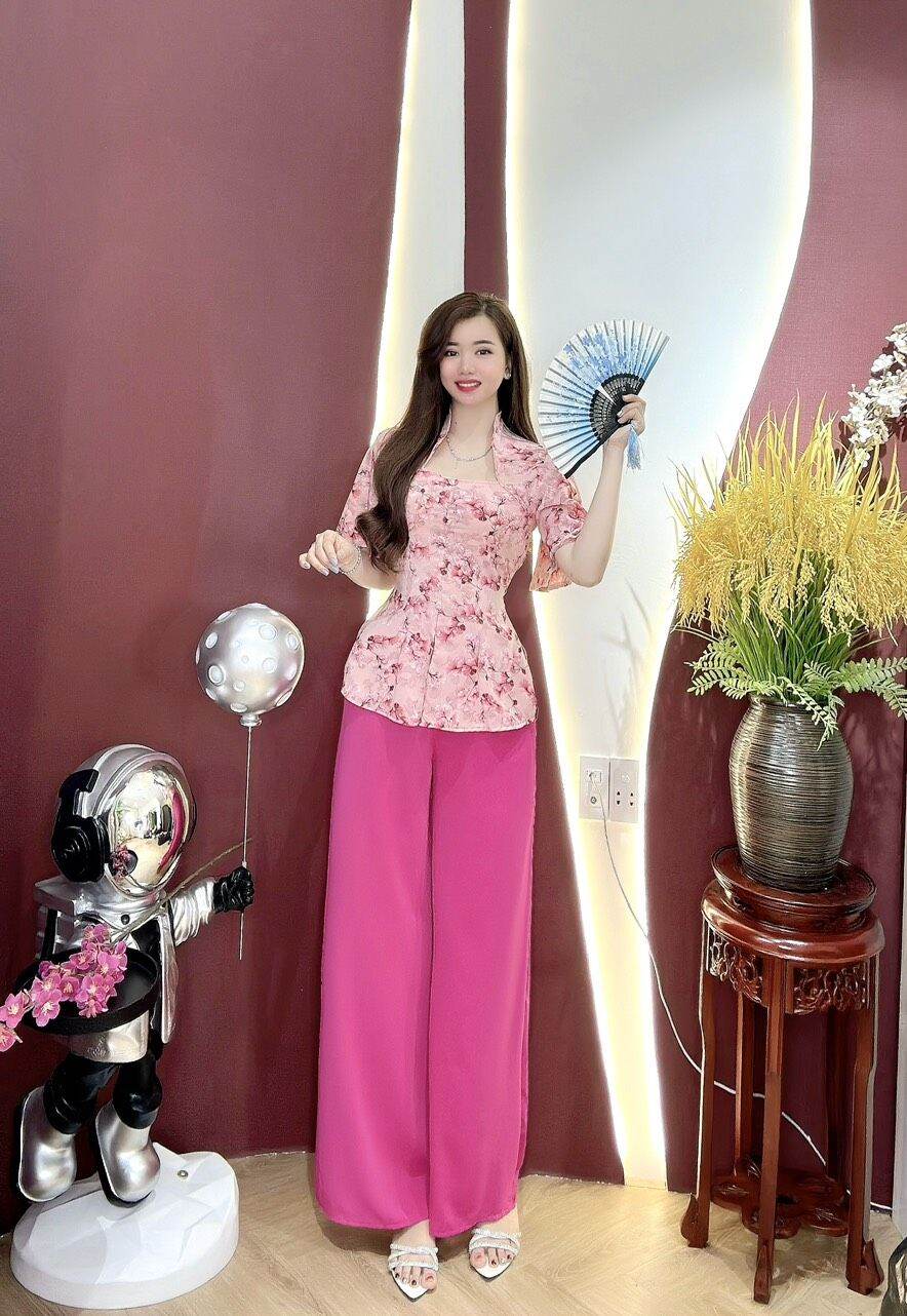 Bộ bà ba nữ hoàng tay loe/ Sét bà ba tay loe