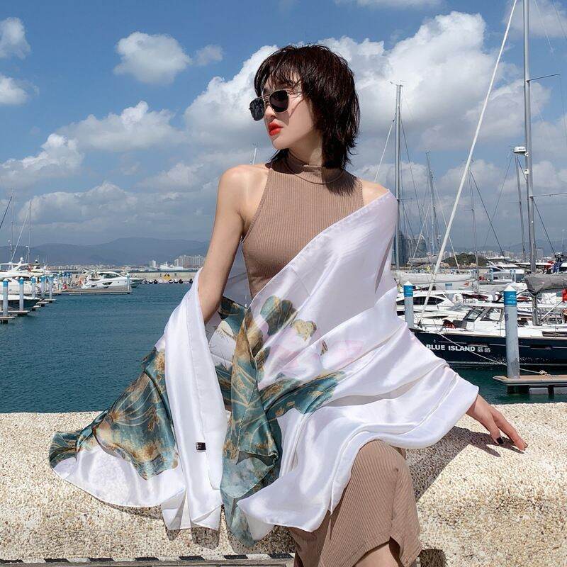 Khăn choàng lụa hot trend size 90x180