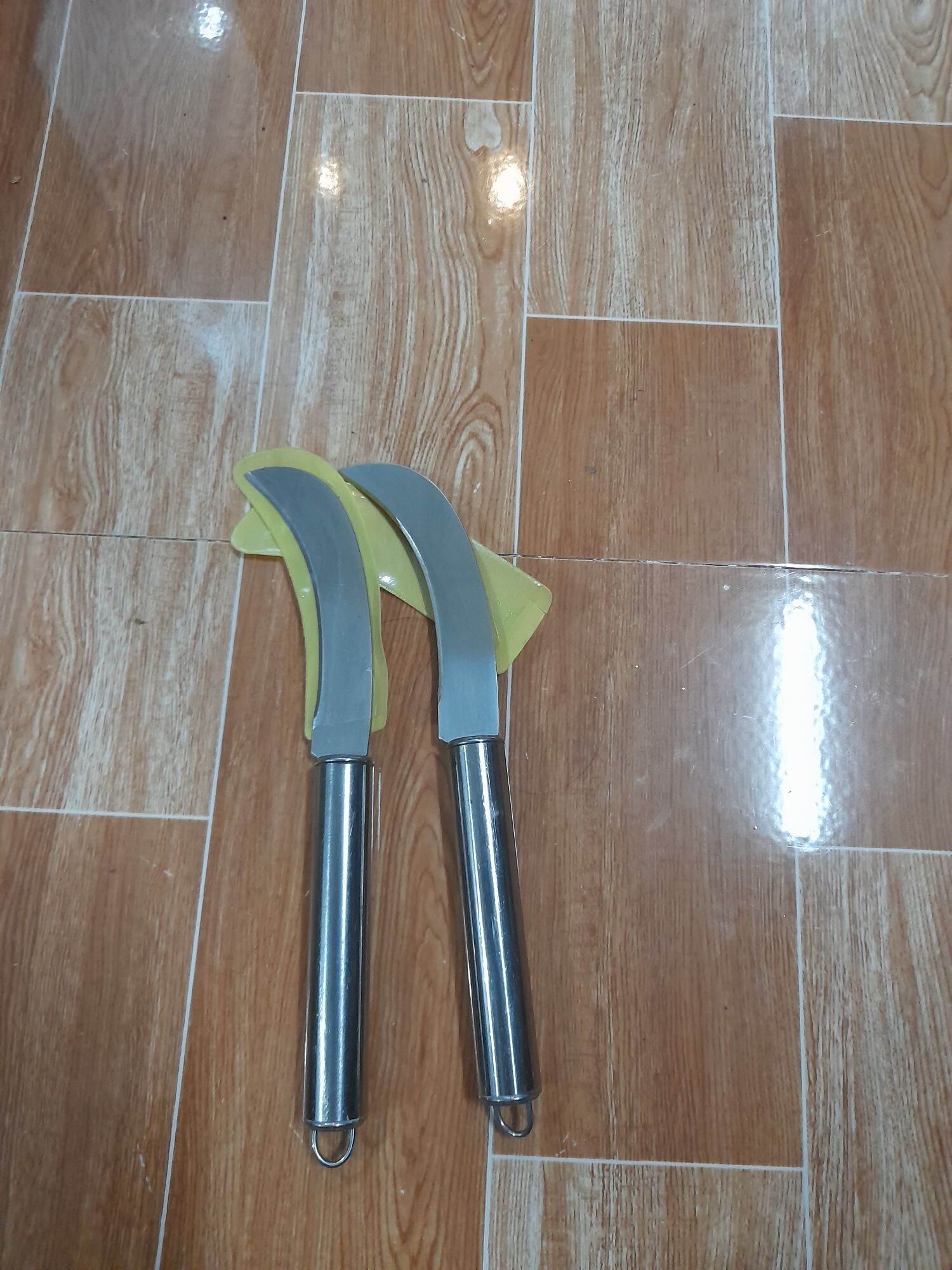 Dao cắt chuối cán inox