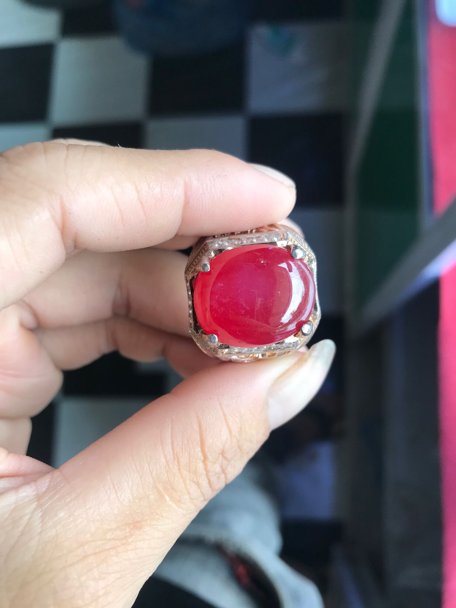 Nhẫn ruby bạc ta
