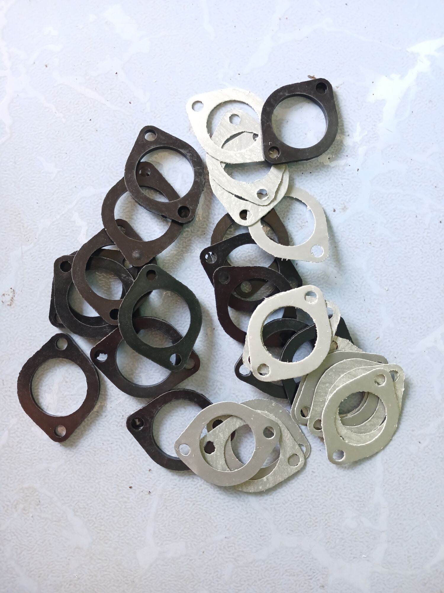 Ron cổ nối máy bình xăng xe ba bánh