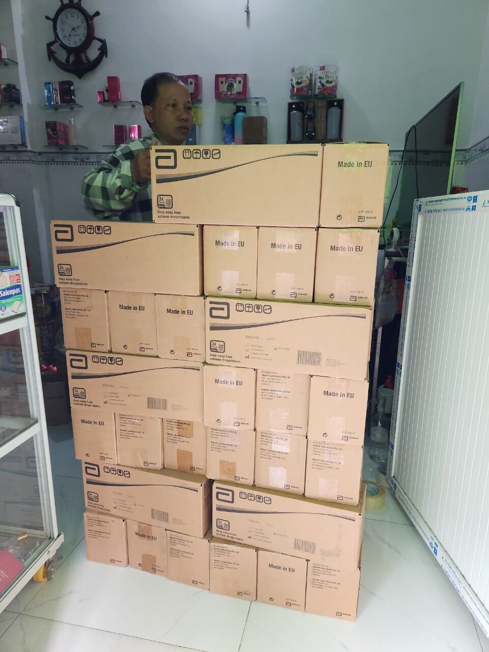 [HCM]Sữa ensure úc 850g date 5/24