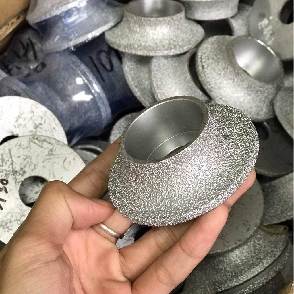 Bát soi phào móng lừa D75 lắp máy mài