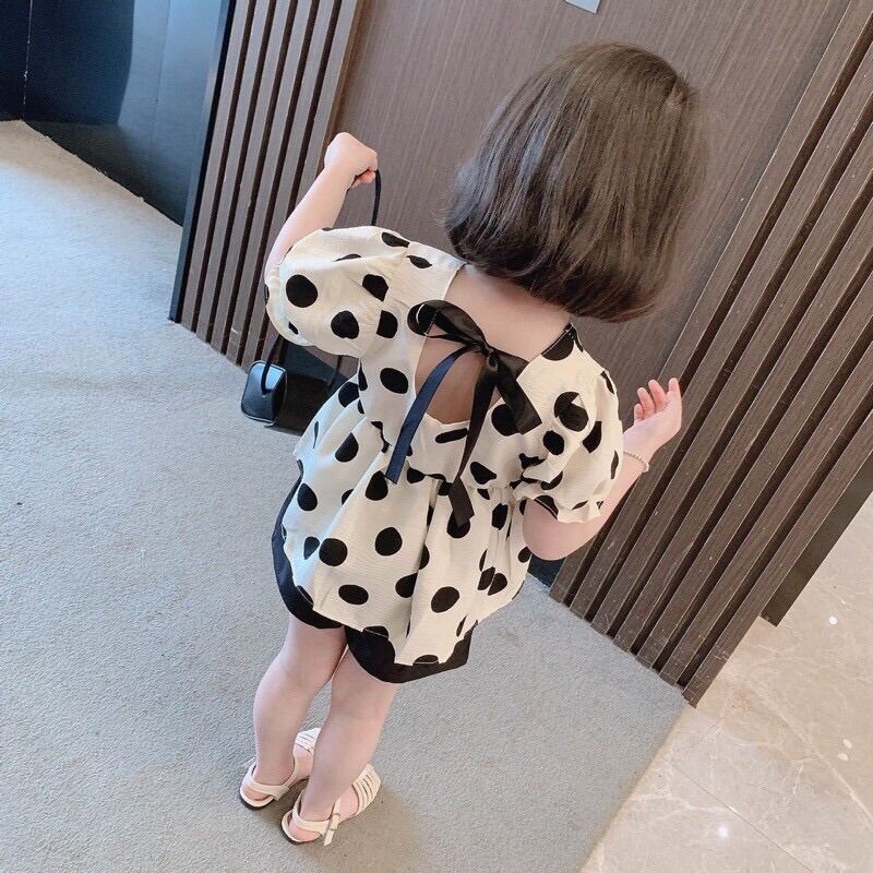 Set áo chấm bi nơ sau lưng bé gái