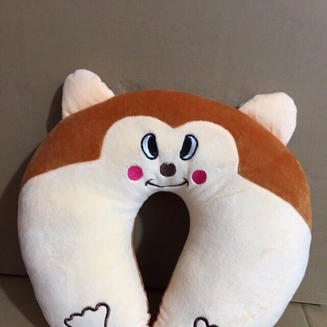 Gối kê cổ khỉ kem nâu