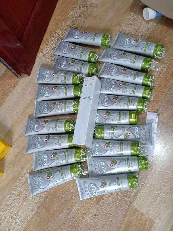 Kem Dưỡng ẩm  nứt gót da chân oriflame