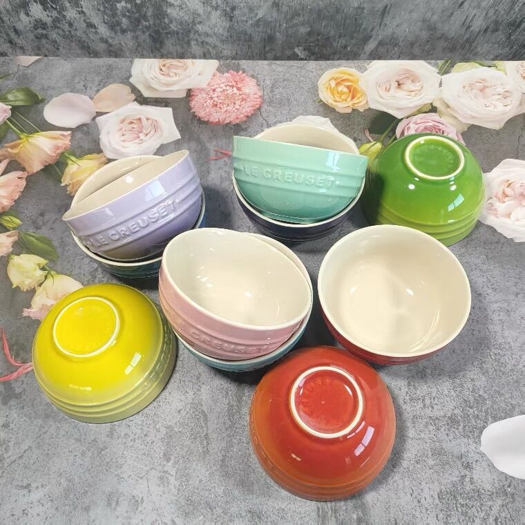 Bát cơm cầu vồng Lecreuset TQ