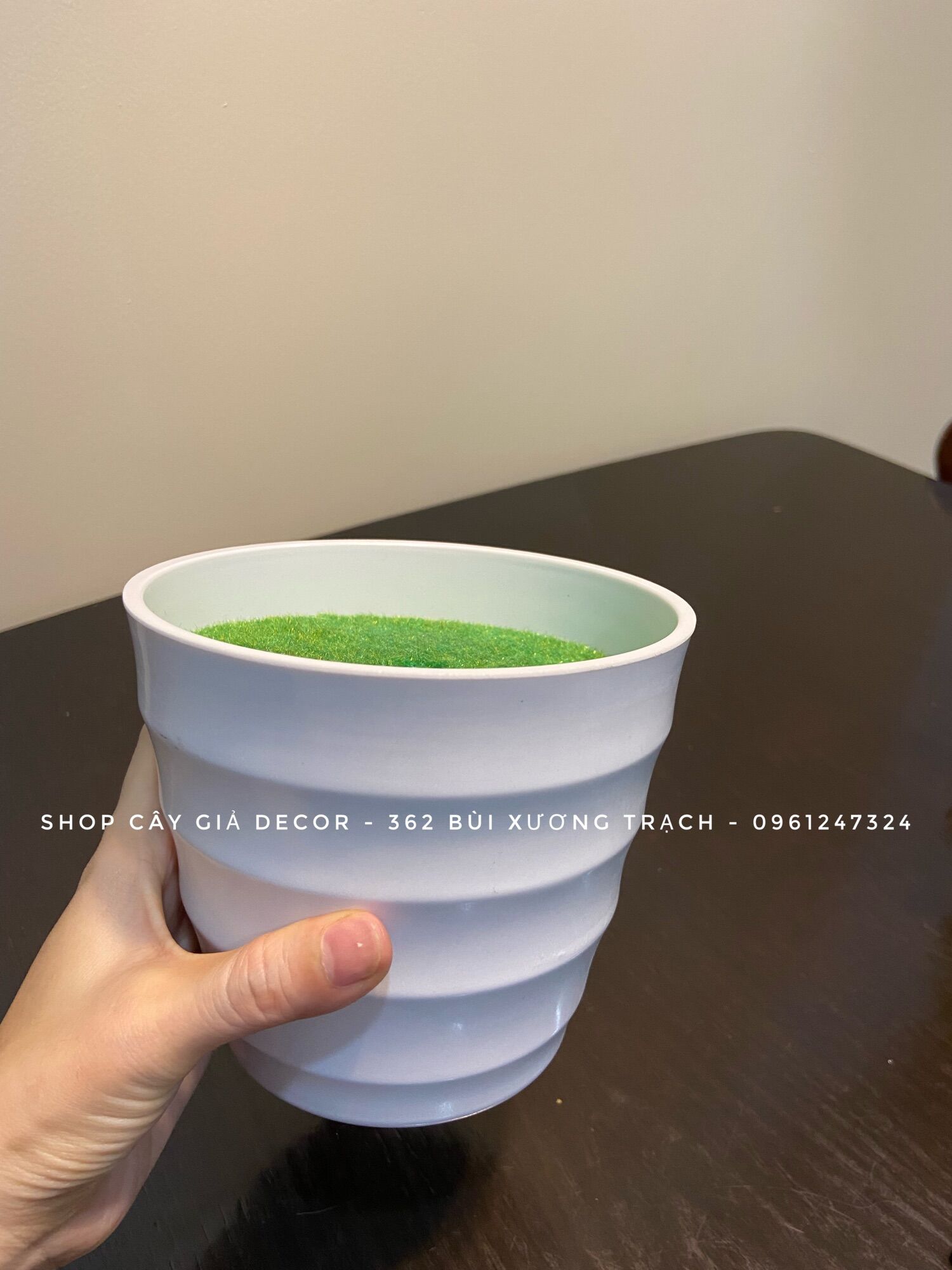 Chậu nhựa xốp phủ rêu xanh - chậu nhựa giả sứ