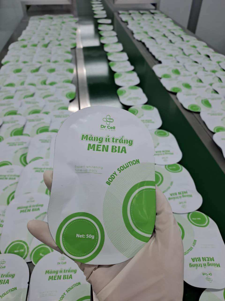 [ Tặng Màng ủ trắng men bia] Body Chống Nắng Coconut DR CELL 200g