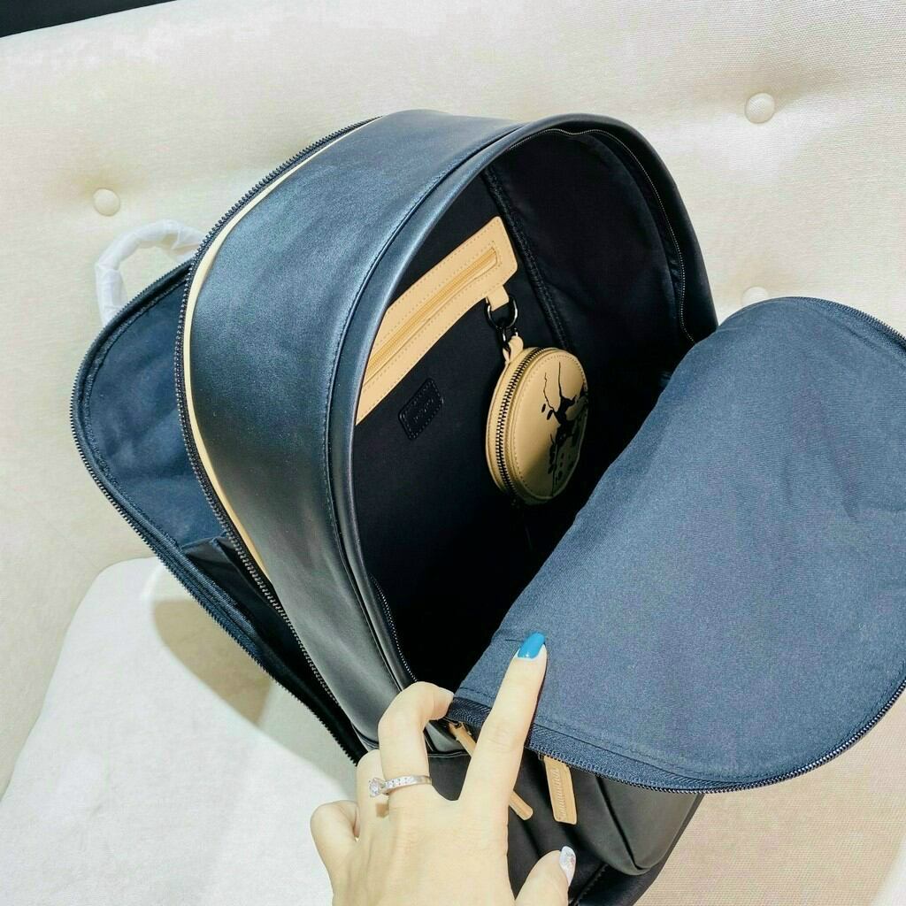 balo Pedro Casual Backpack
Da cực mềm mịn, xịn sò