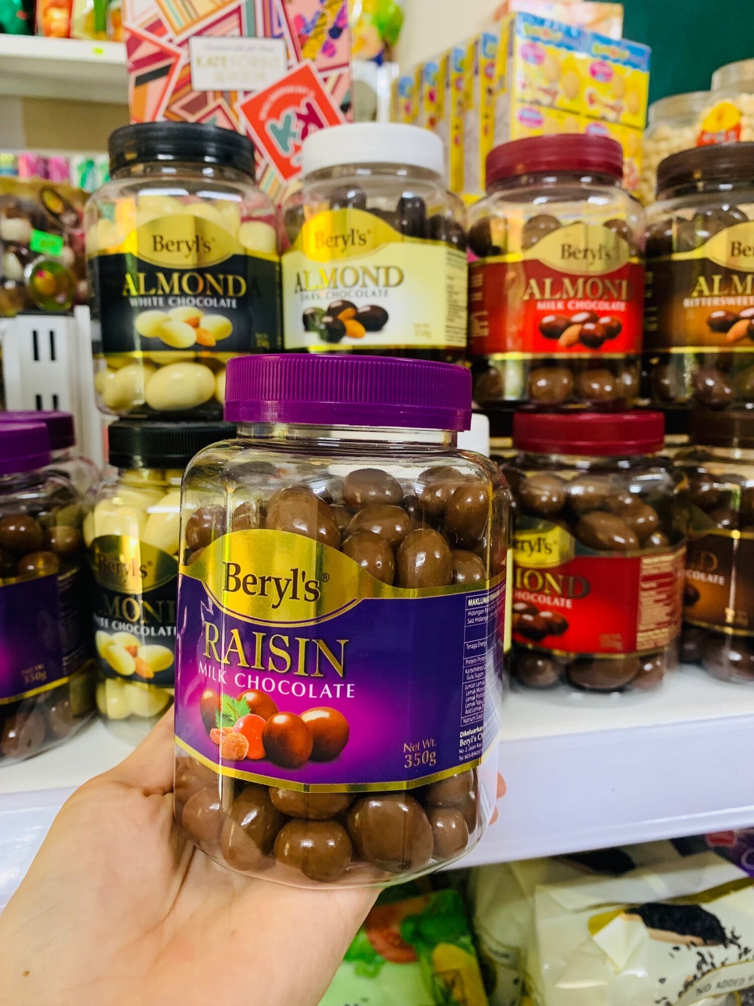 Chocolate Beryl's 350g Raisin Milk (Nho khô với sữa)