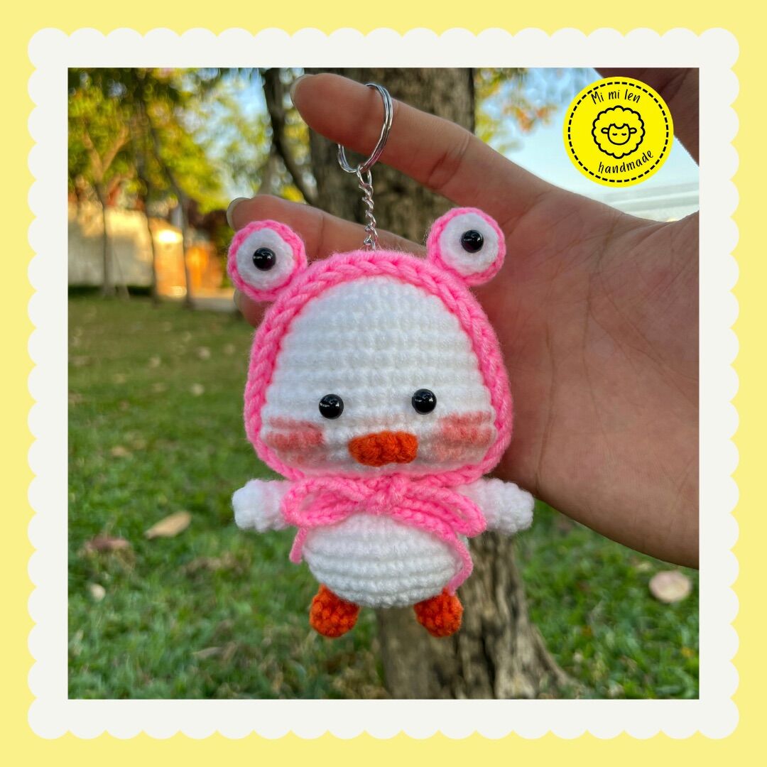 [mimi_len29] Móc khoá bé vịt đội mũ ếch cute đáng yêu