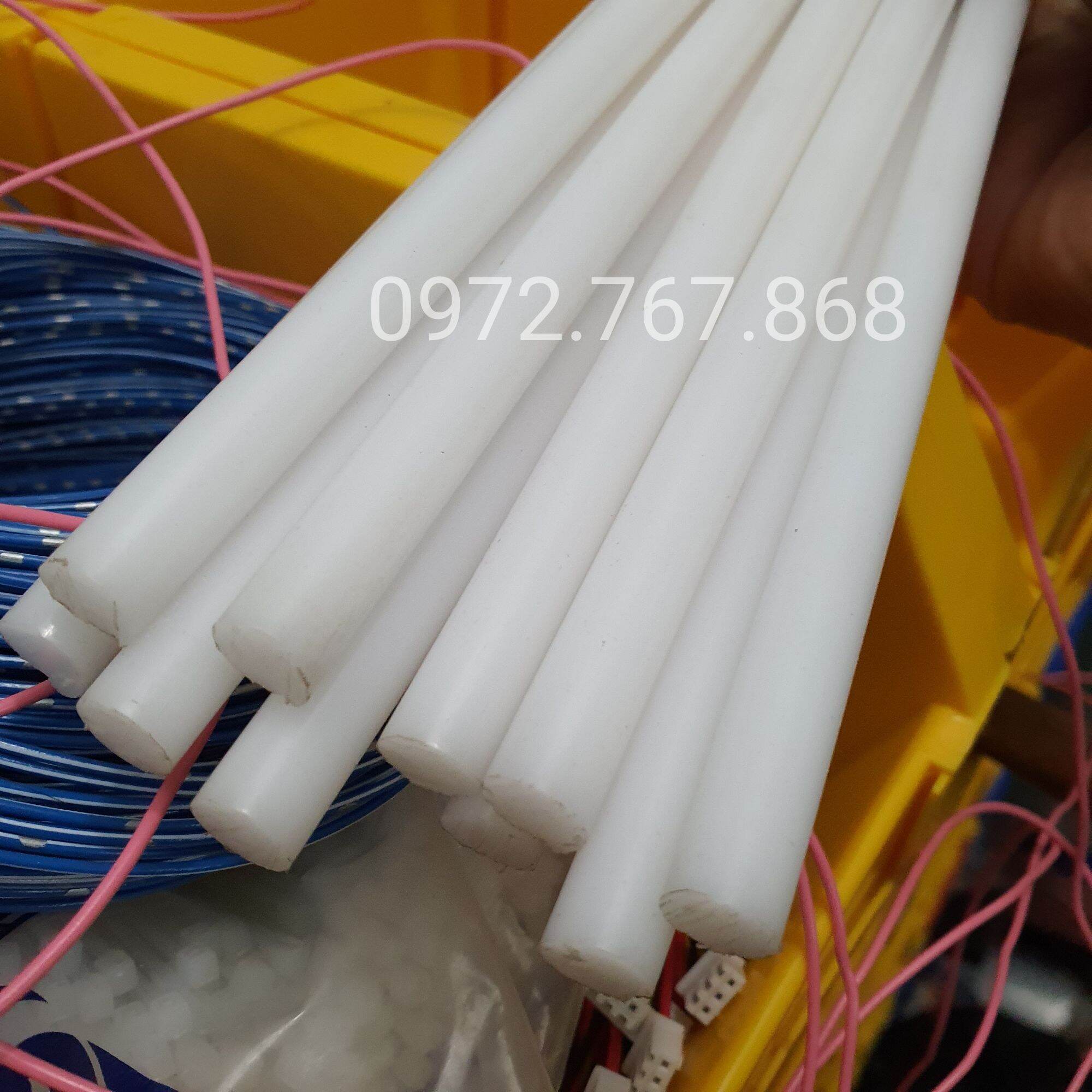 5 thanh nhựa pom, phi 10mm, dài 500mm
