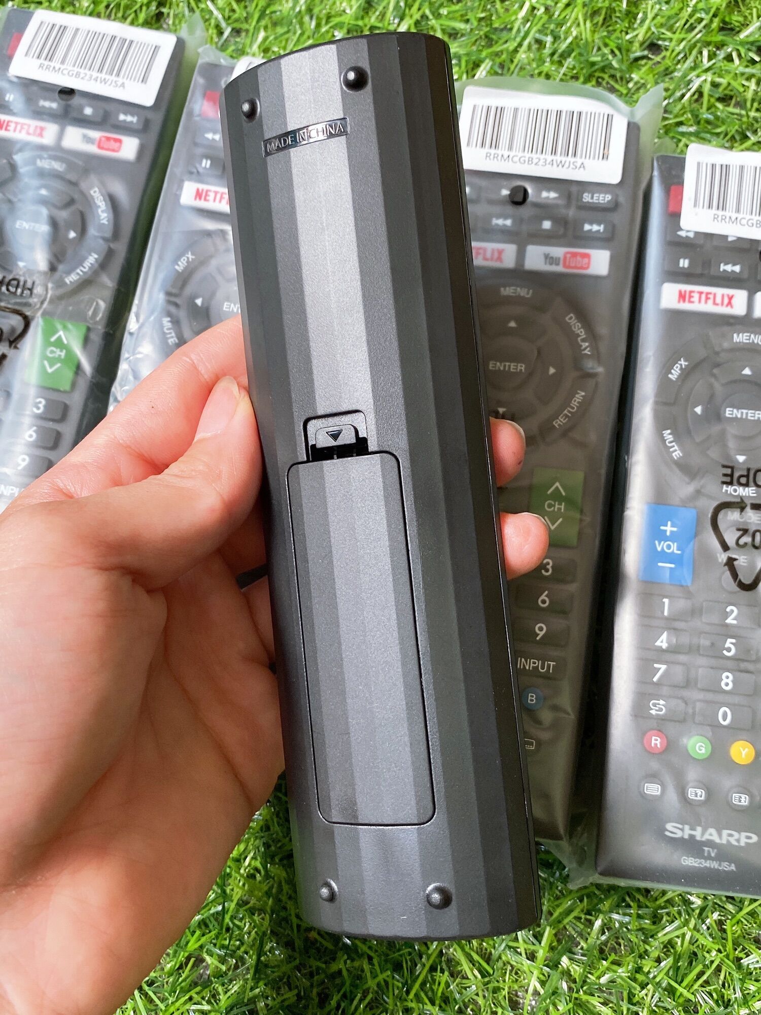 Điều khiển tivi  SHARP HÀNG THEO MÁY