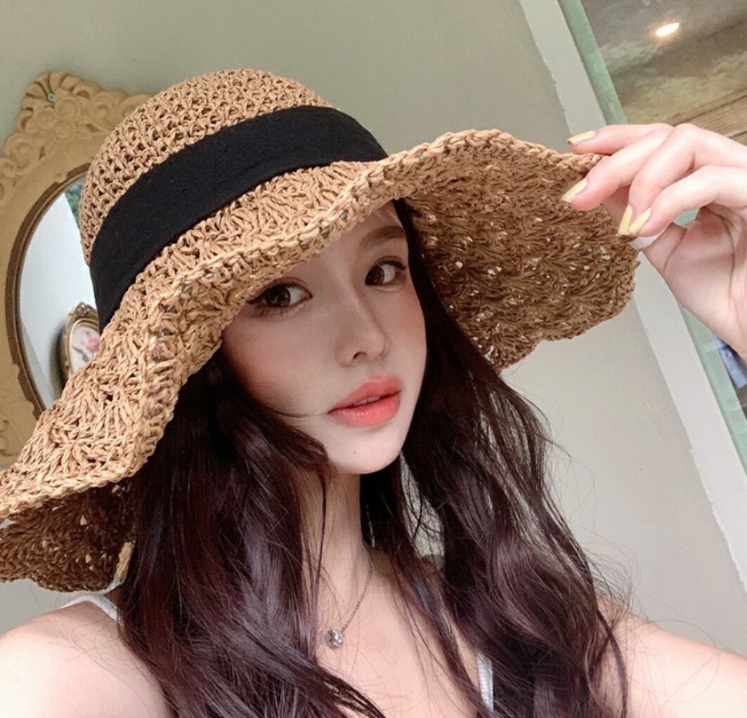 Mũ cói gấp gọn phối dây đen