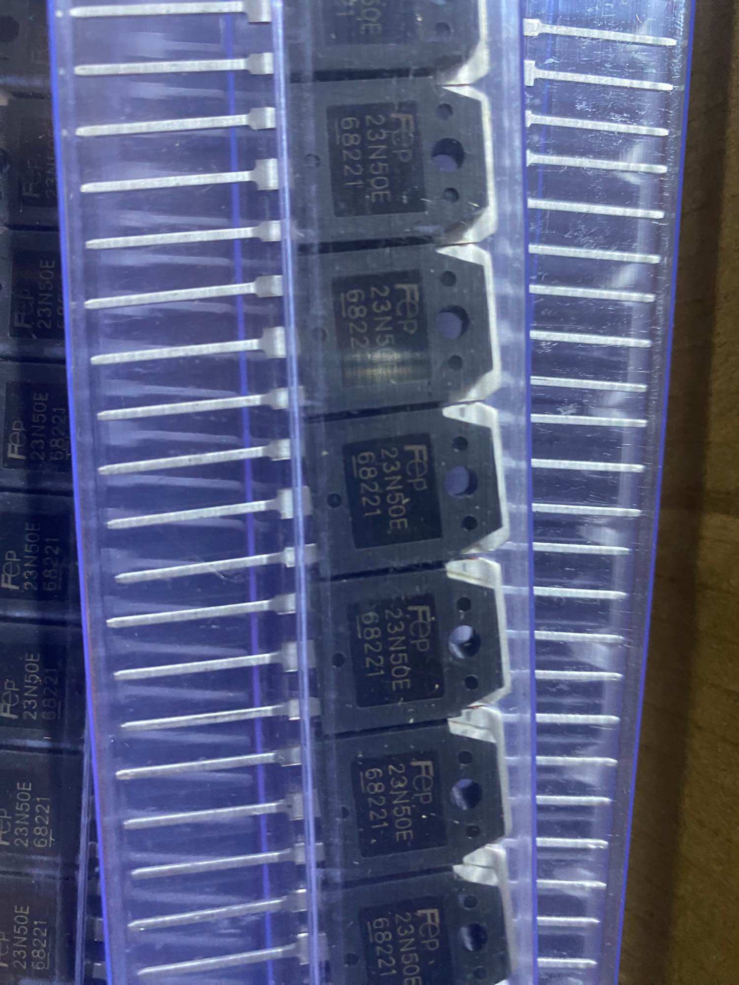Công suất mosfet 23n50e