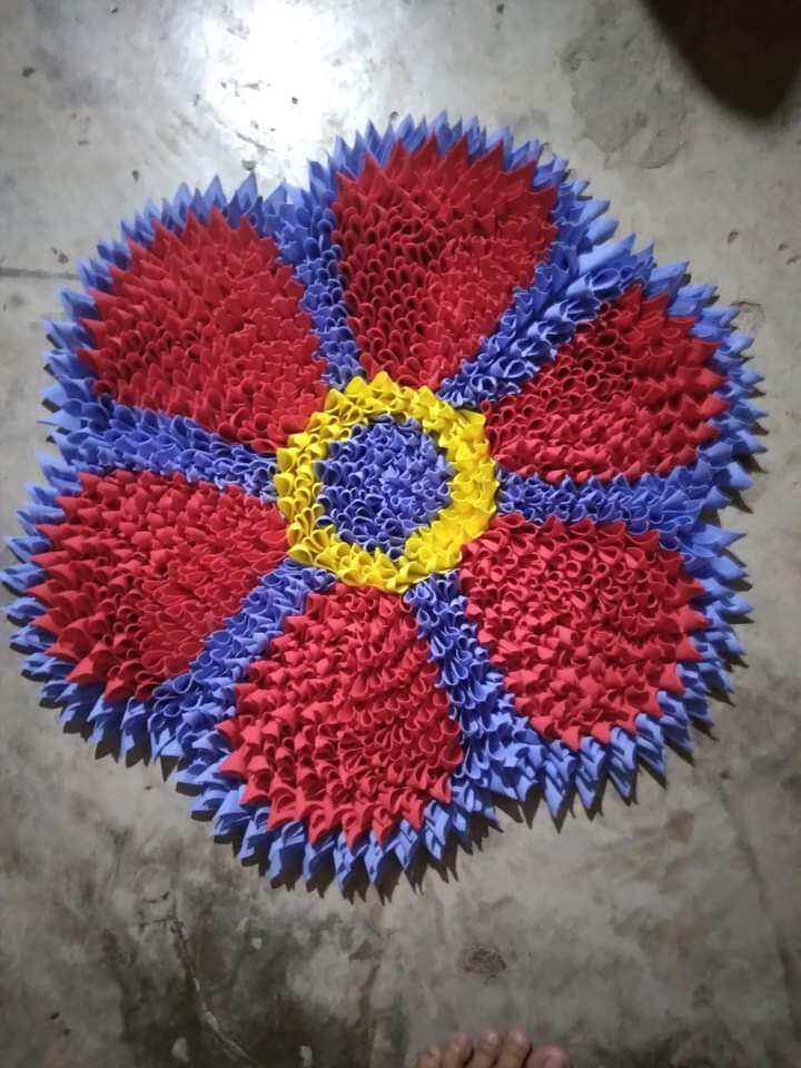thảm hoa 6 cảnh .dễ thương. bắt mat.kích thuoc 55 cm