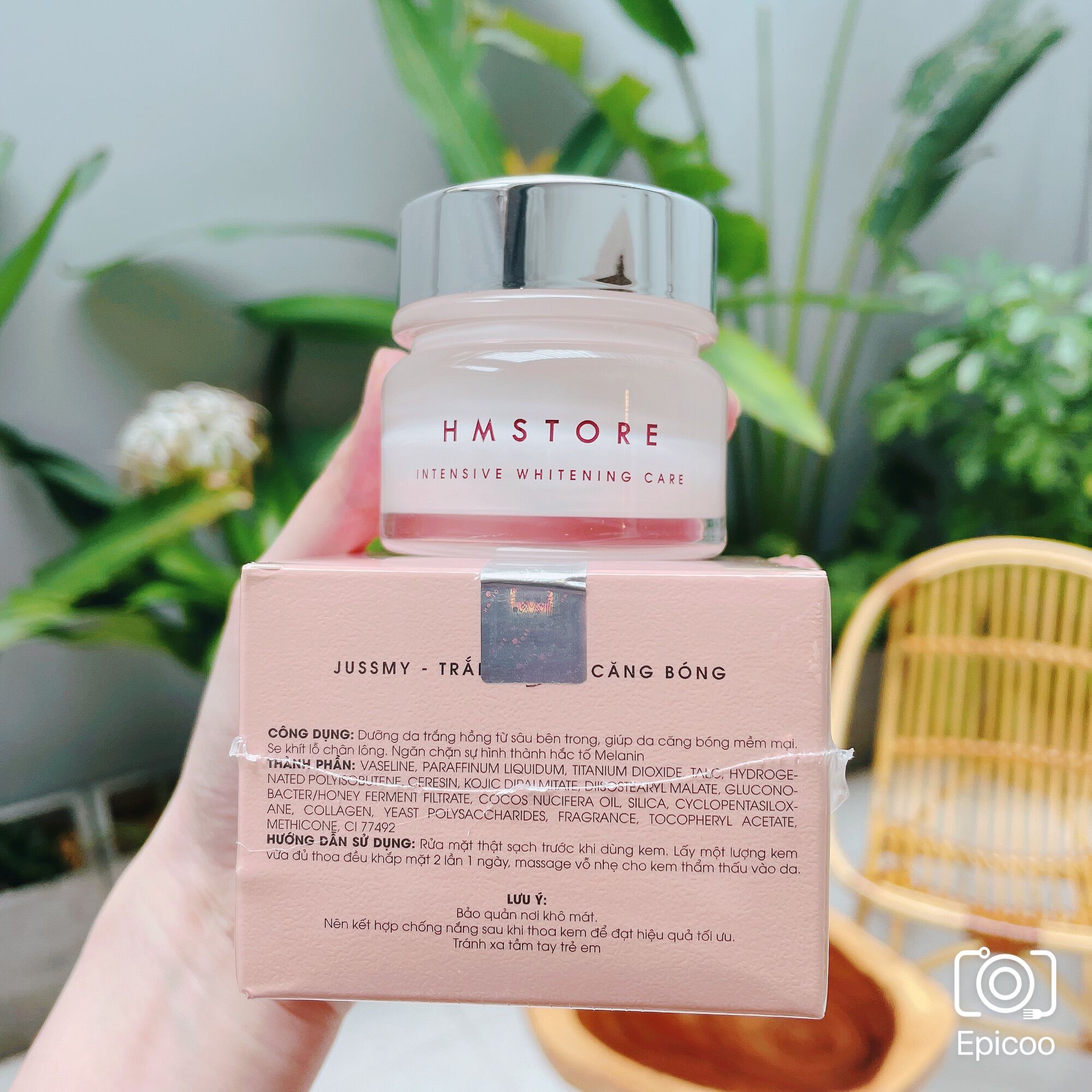 FACE TRẮNG HỒNG CĂNG BÓNG JUSSMY HM STORE