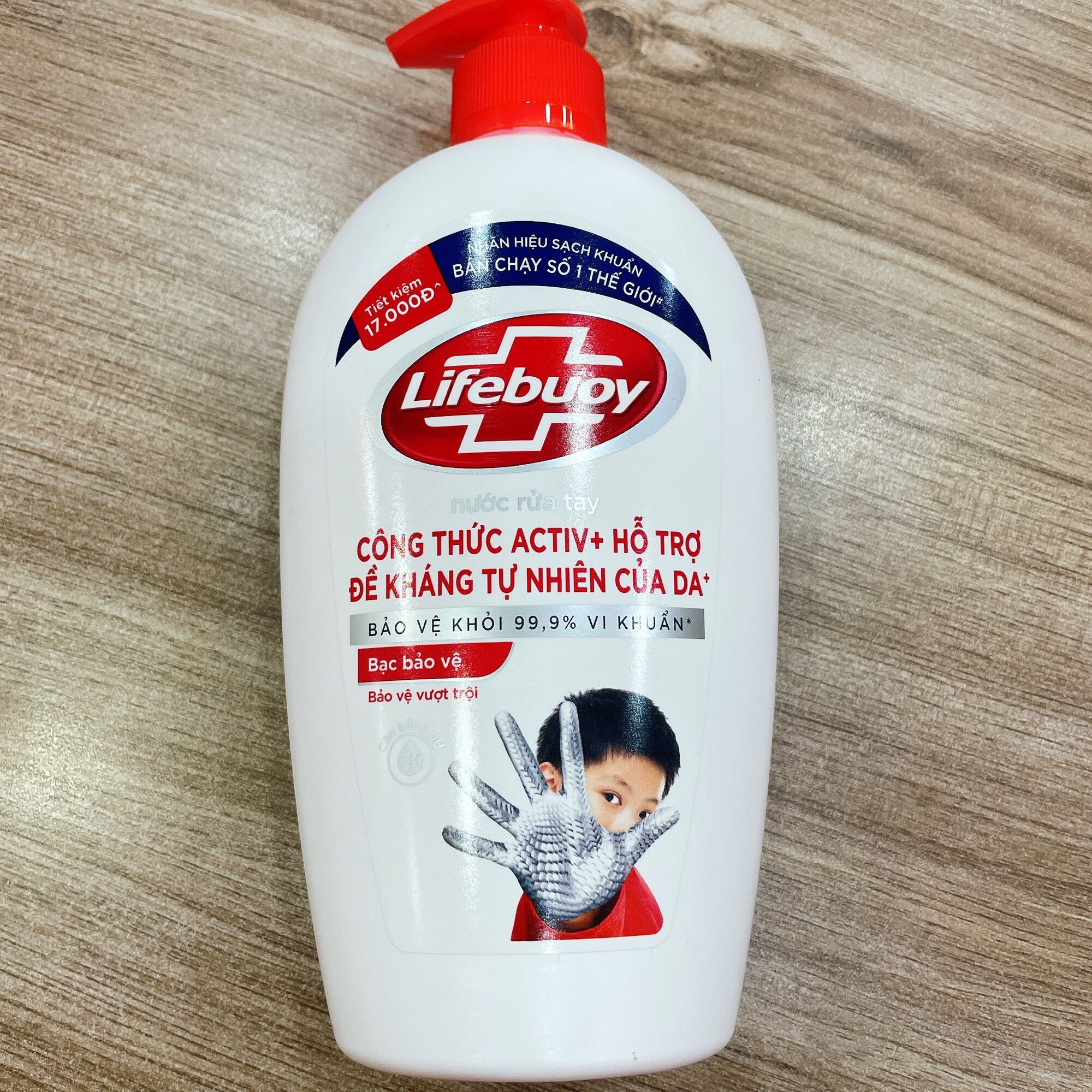 Nước rửa tay Lifebuoy 500g giúp sạch khuẩn và bảo vệ vượt trội khỏi 99.9% vi khuẩn tốt nhất