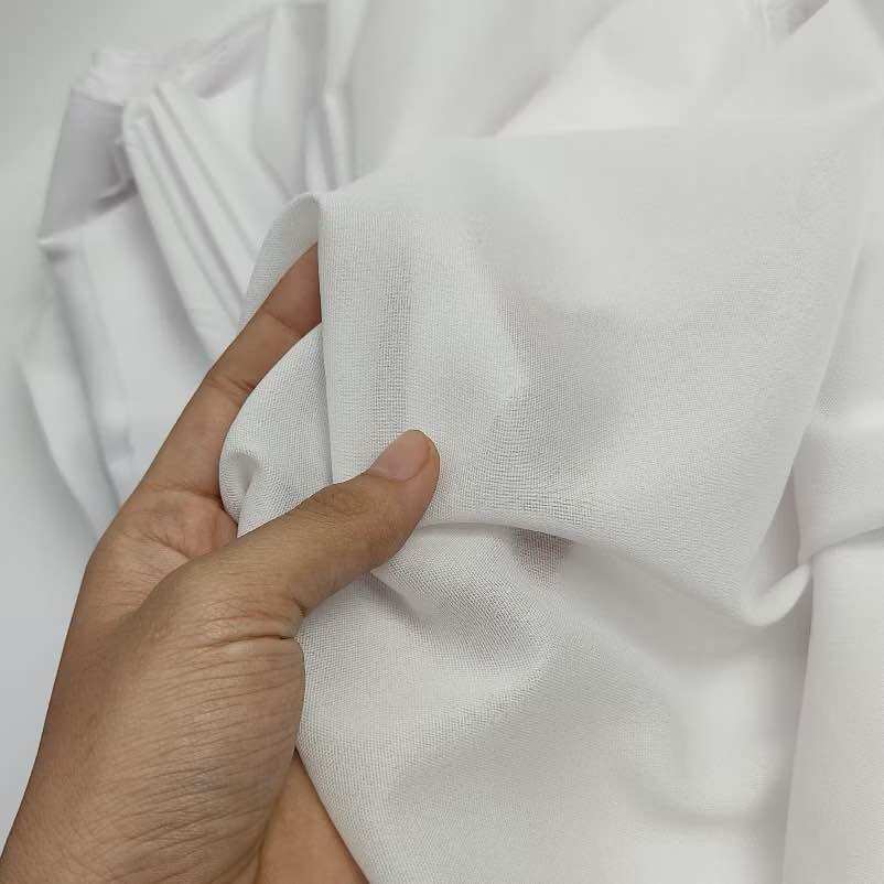 Keo lụa mềm loại tốt- keo mếch xoa mềm, co giãn nhẹ. Có màu trắng và đen, khổ 1,55m