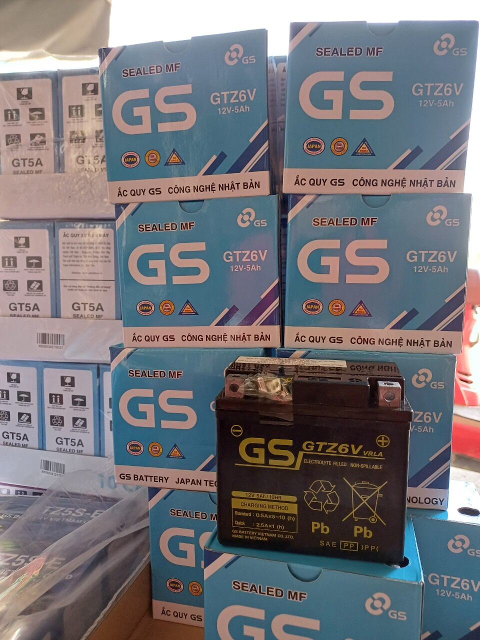 BÌNH ẮC QUY XE VISON, VARIO, WINNER, SH MODE, PCX,AB..