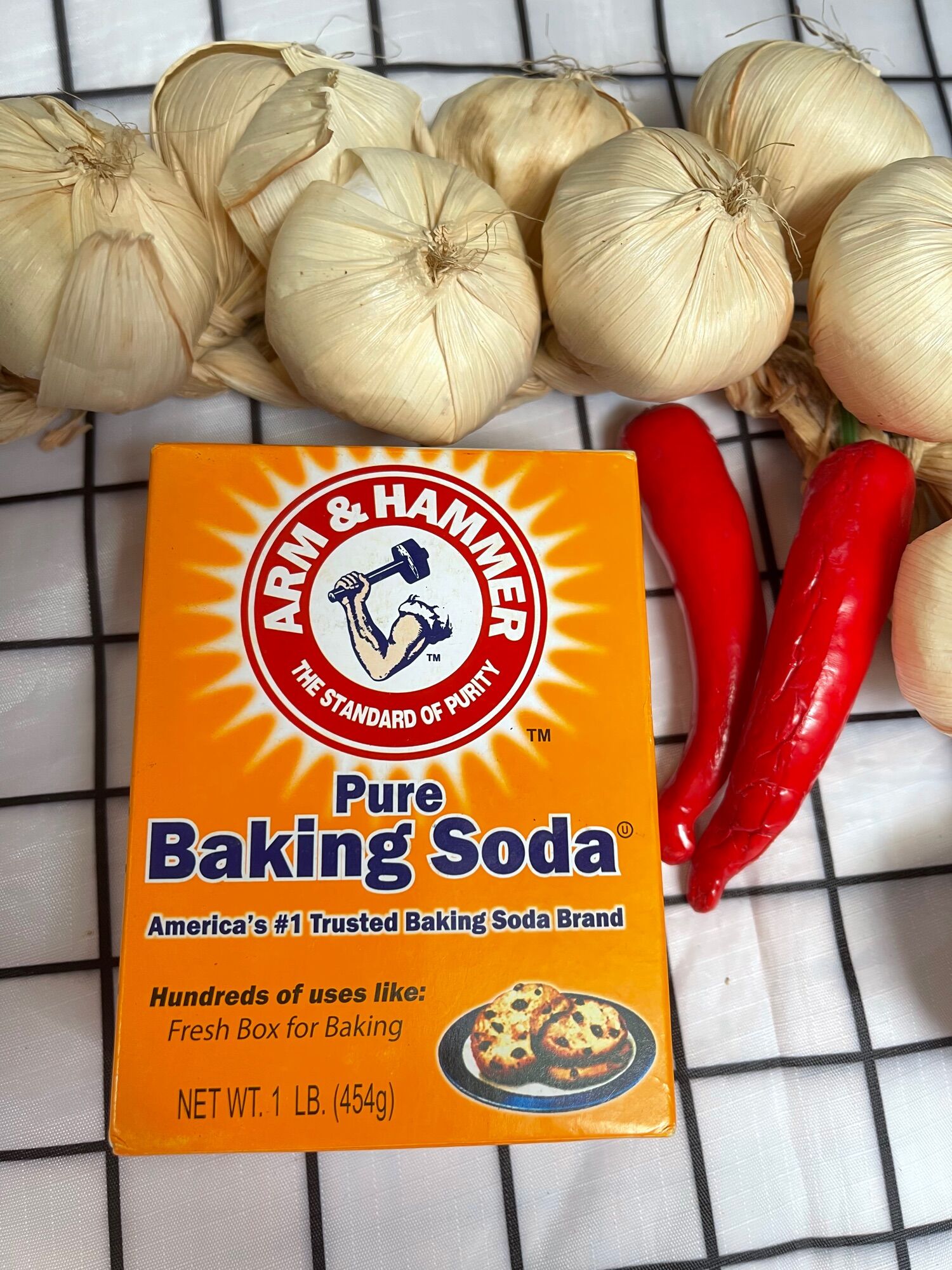 Bột soda / bột baking soda arm & hammer 454gram