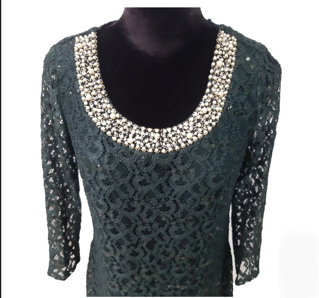 Đầm ren xanh sequin cổ đính ngọc SLNY