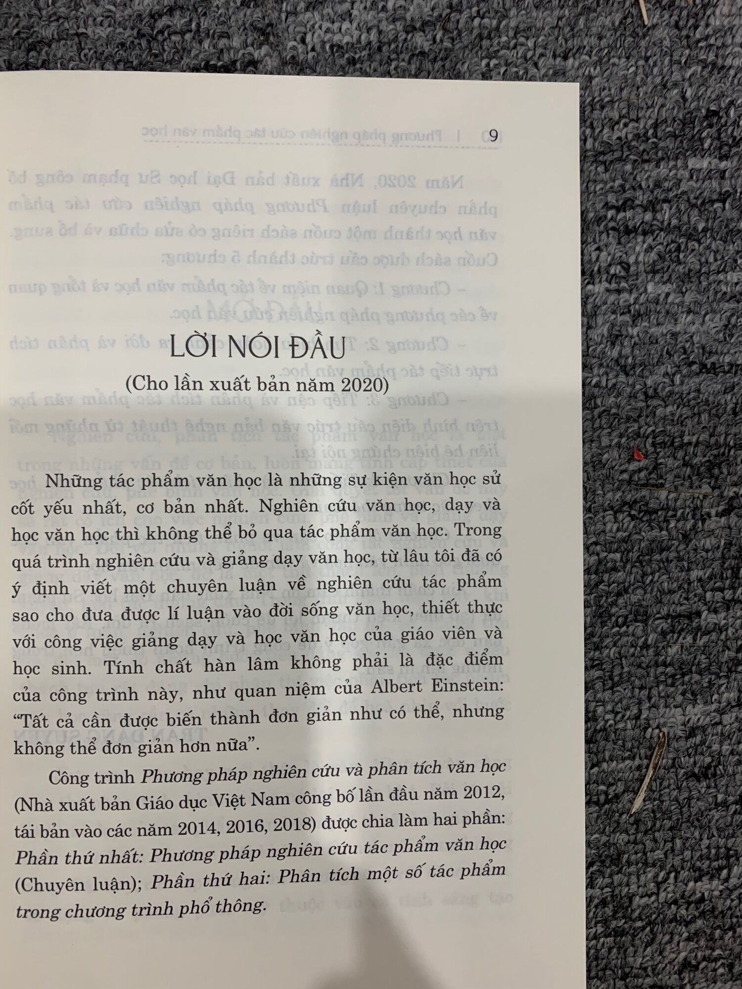 Phương pháp nghiên cứu tác phẩm văn học