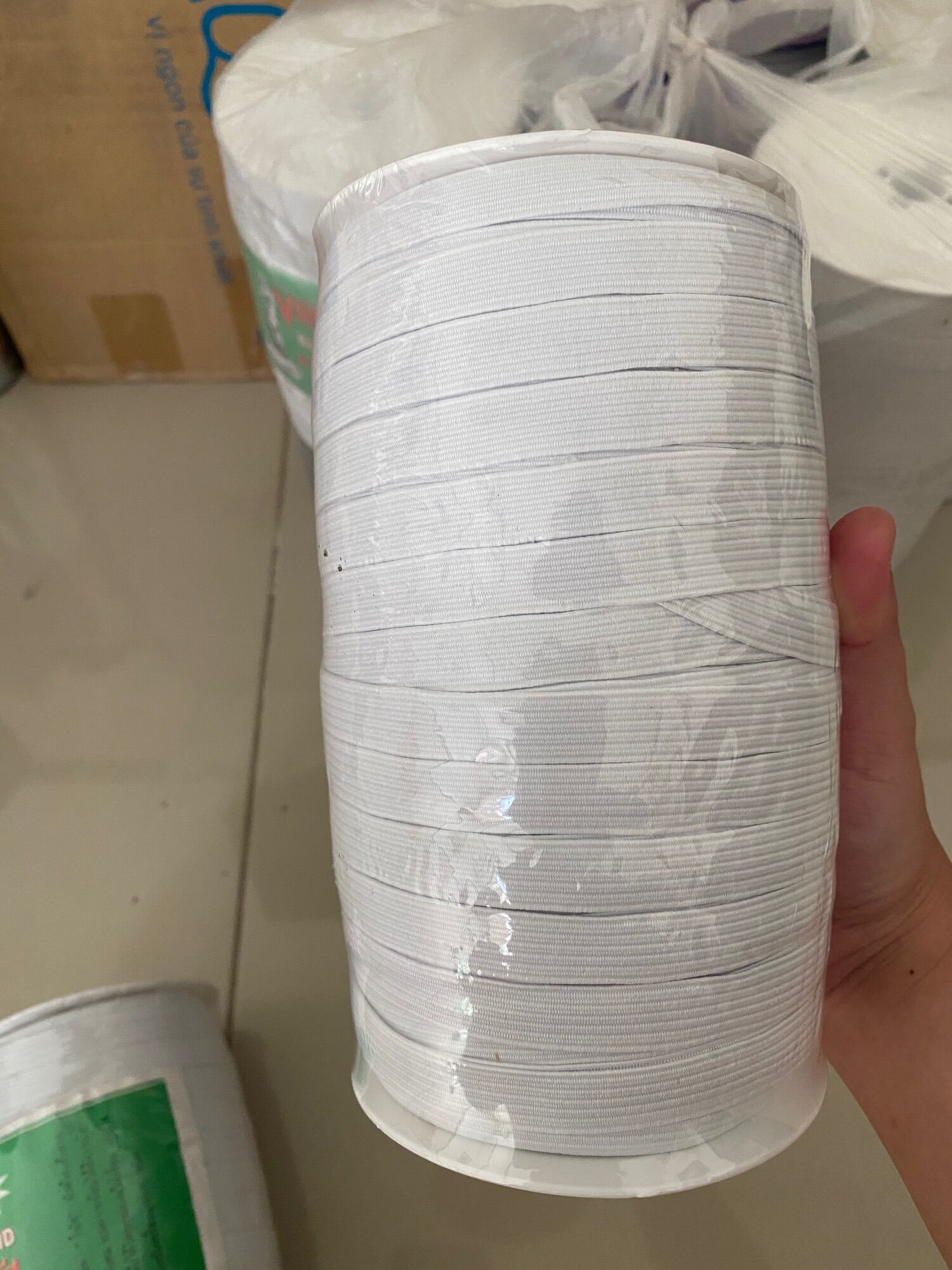 [HCM]Thun bản 1phân2 màu trắng cuộn dài 100m