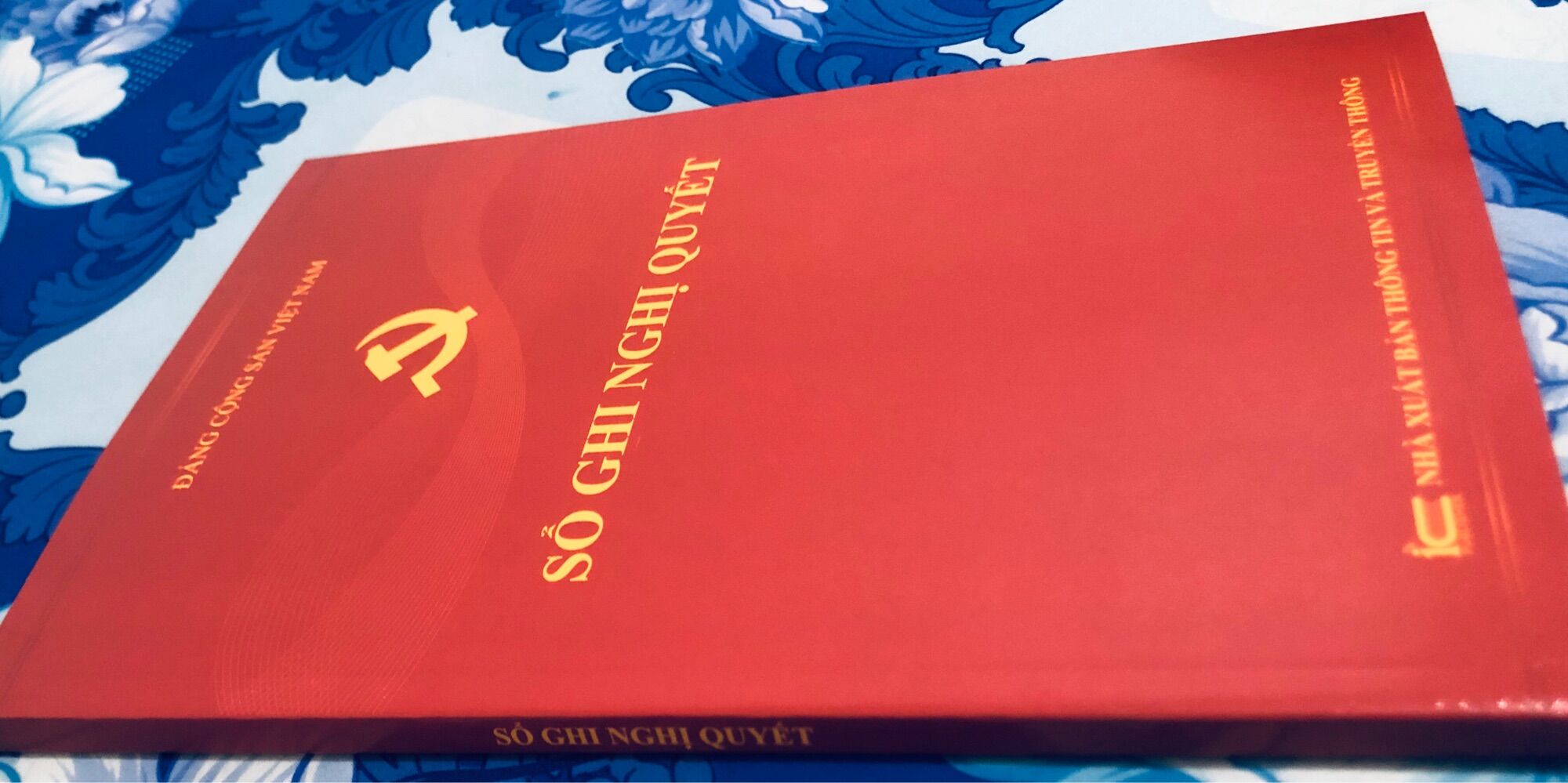 Sổ Ghi Nghị Quyết