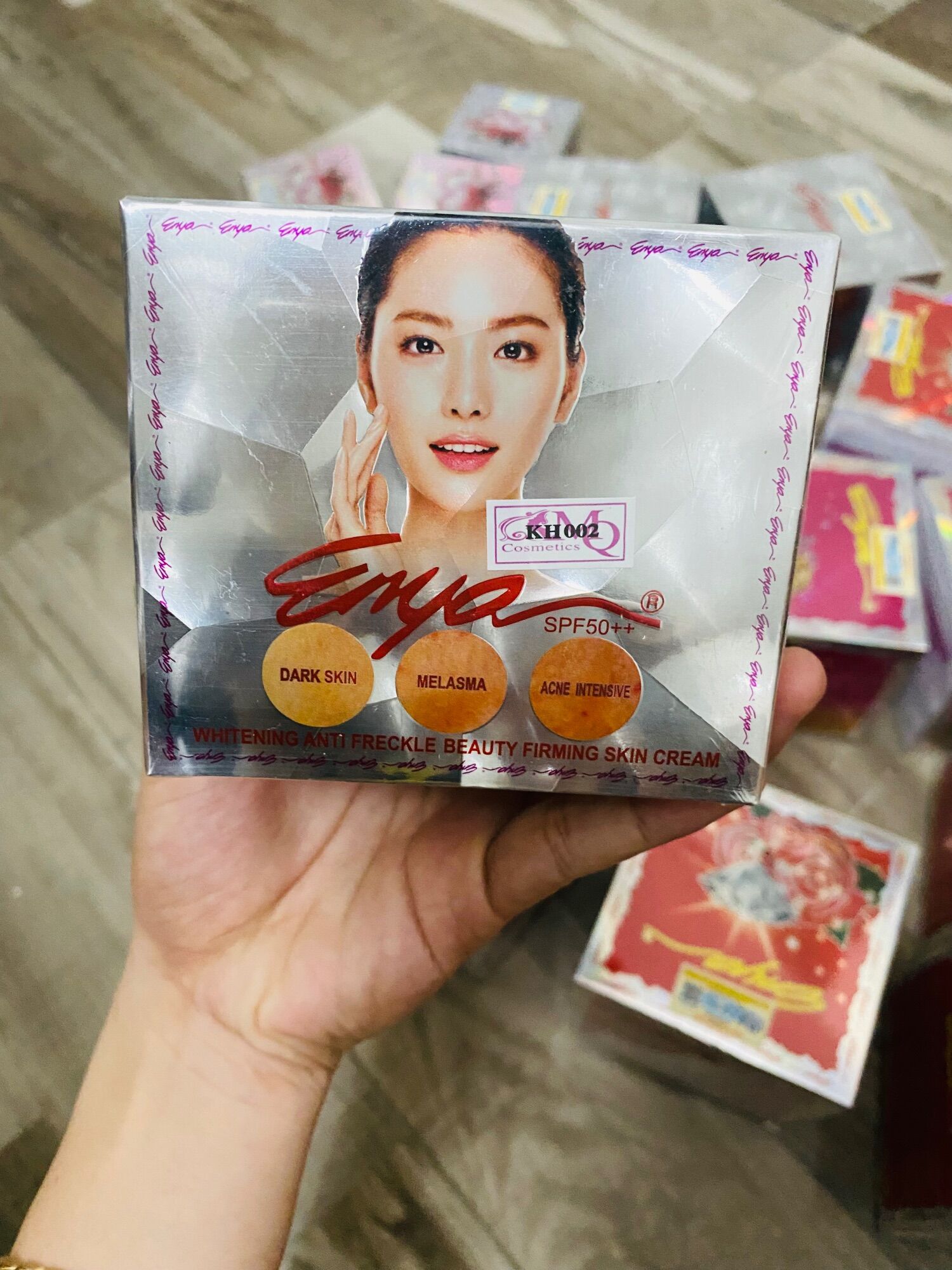 Kem Enya Cao Cấp Nám Chuyên Sâu(9 trong 1)