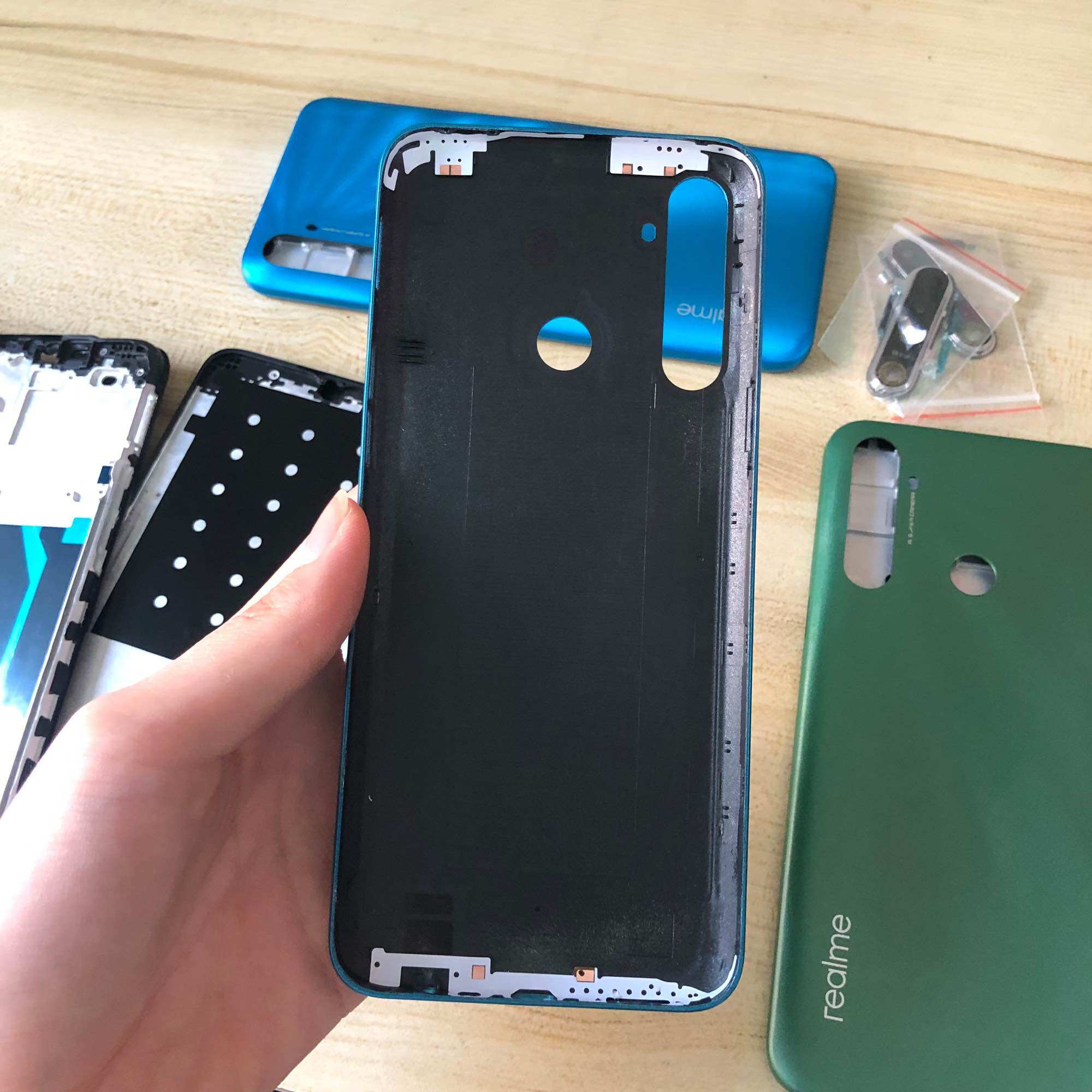 Bộ Vỏ Sườn Realme 5i Zin Hàng Cao Cấp (Kèm kính camera)