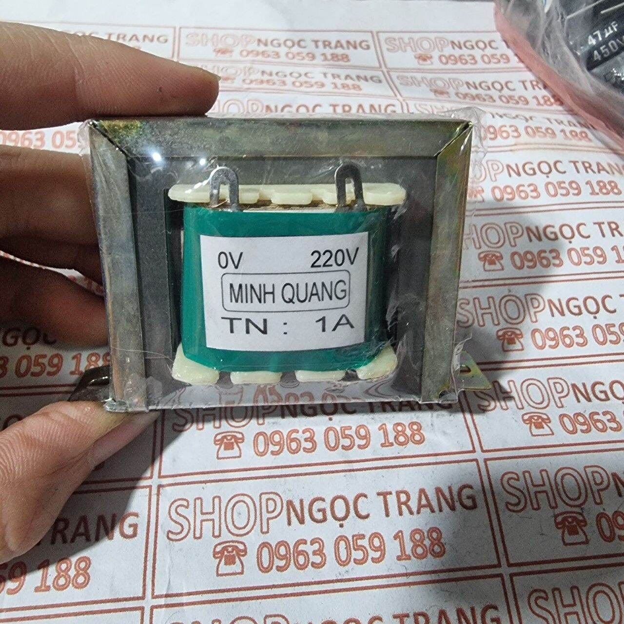 Biến Áp 1A Đổi Điện 220 Ra 110