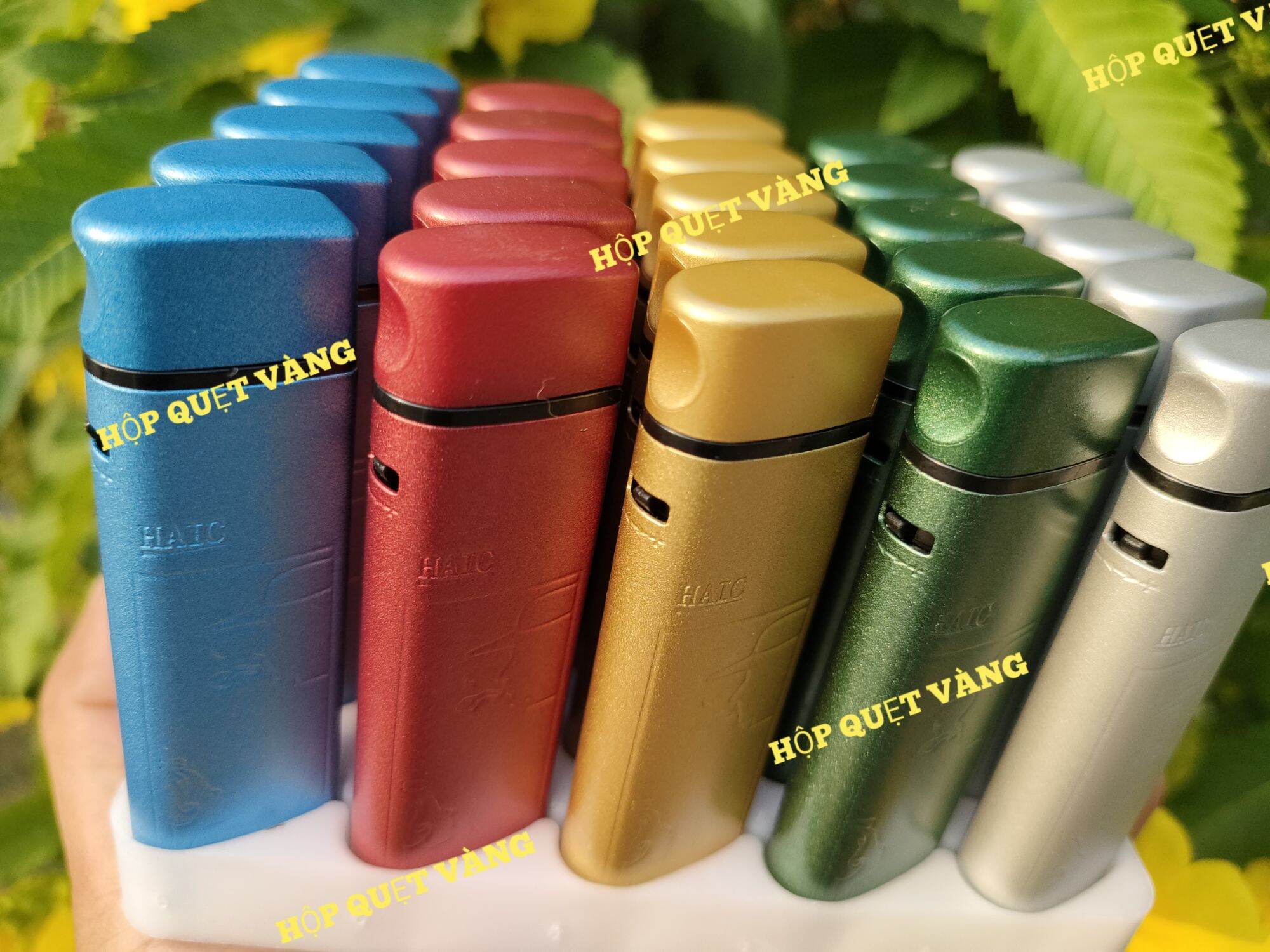 Combo 5 cái Hột quẹt, Bật lửa tia xanh vỏ bọc kim loại NHÁM ĐÁ LẠNH ( bơm lại được )