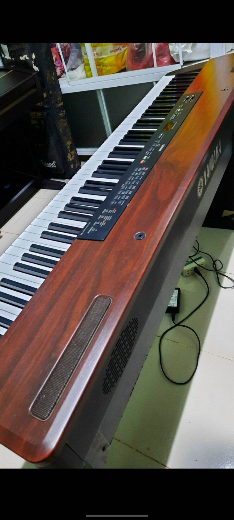 YAMAHA P- 120