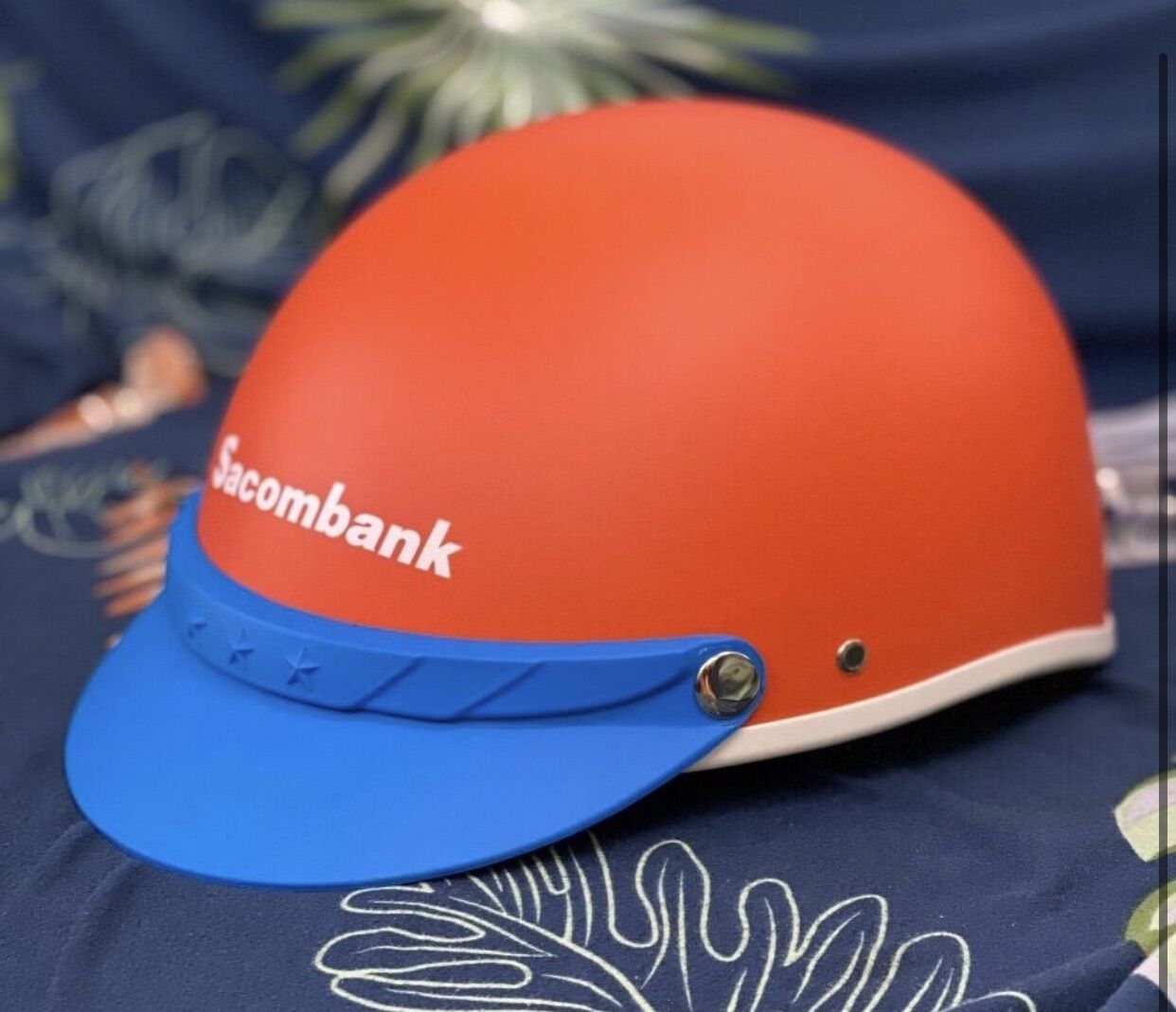 [HCM]Nón bảo hiểm Sacombank