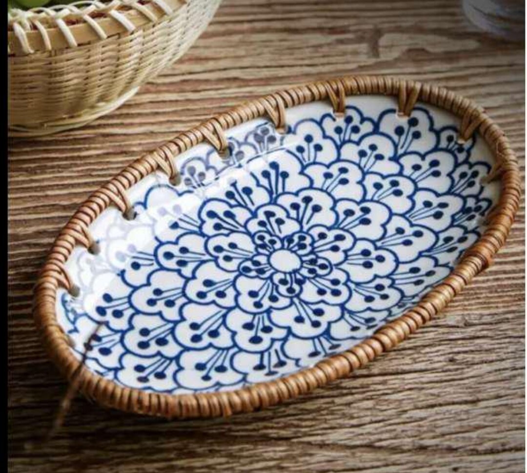 Đĩa sứ viền mây tự nhiên đan tay thủ công hình bầu dục 19x11cm