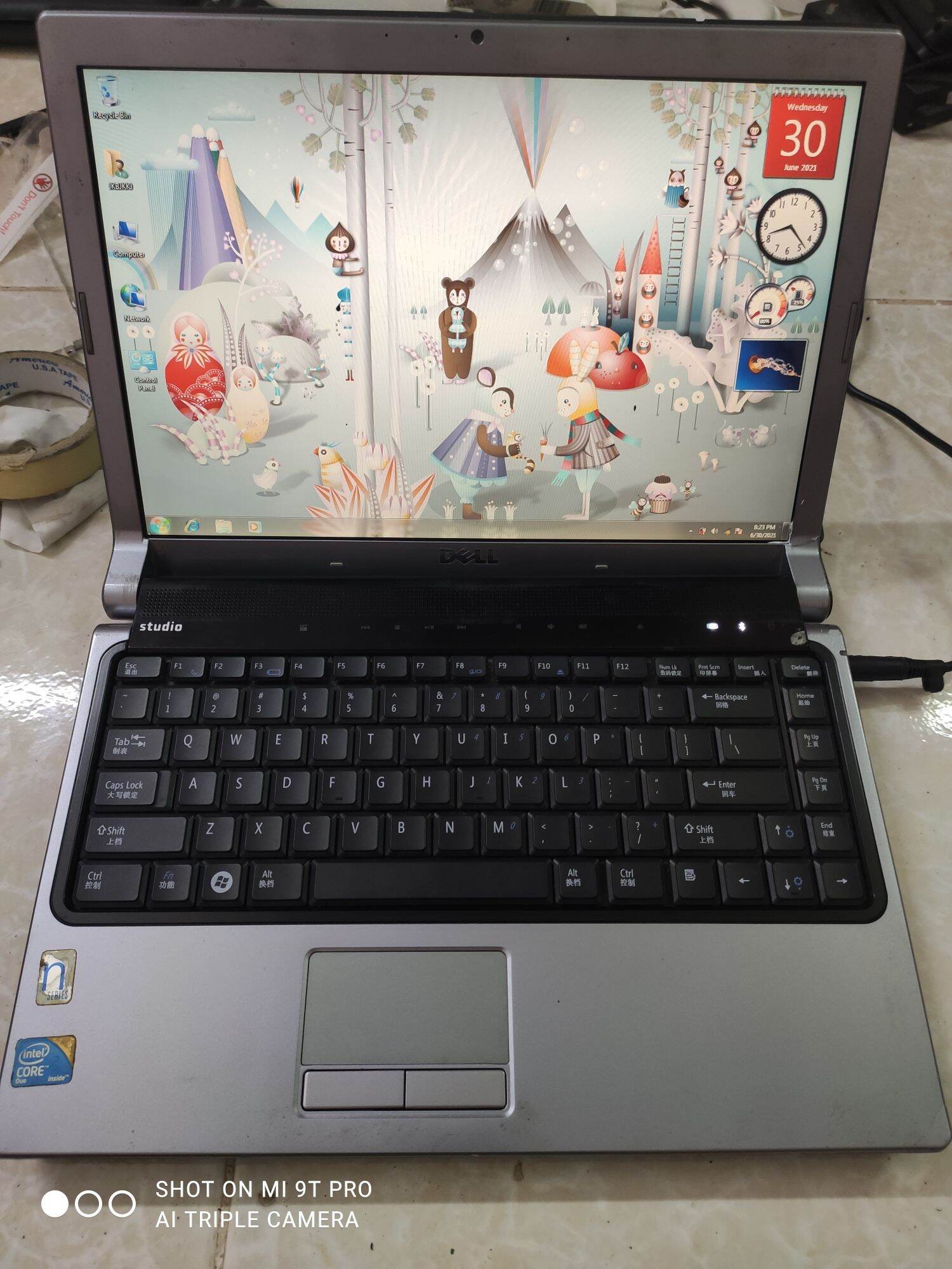 laptop văn phòng