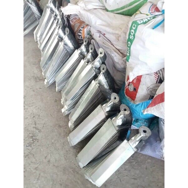 Bàn nạo dừa (tặng kèm bào da năng)